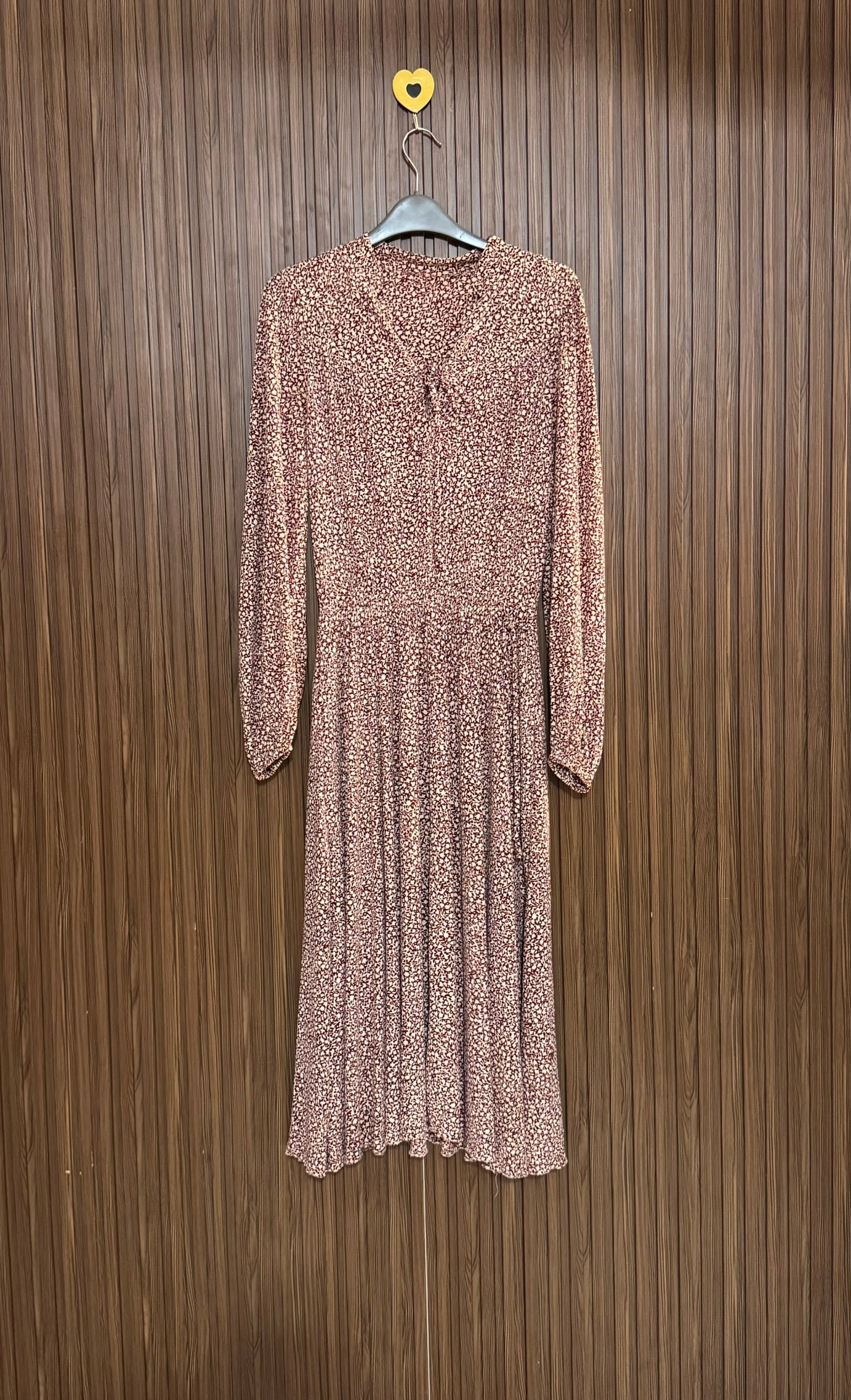 Chest 17 Length 47 Fabric Silk Ditsy Print