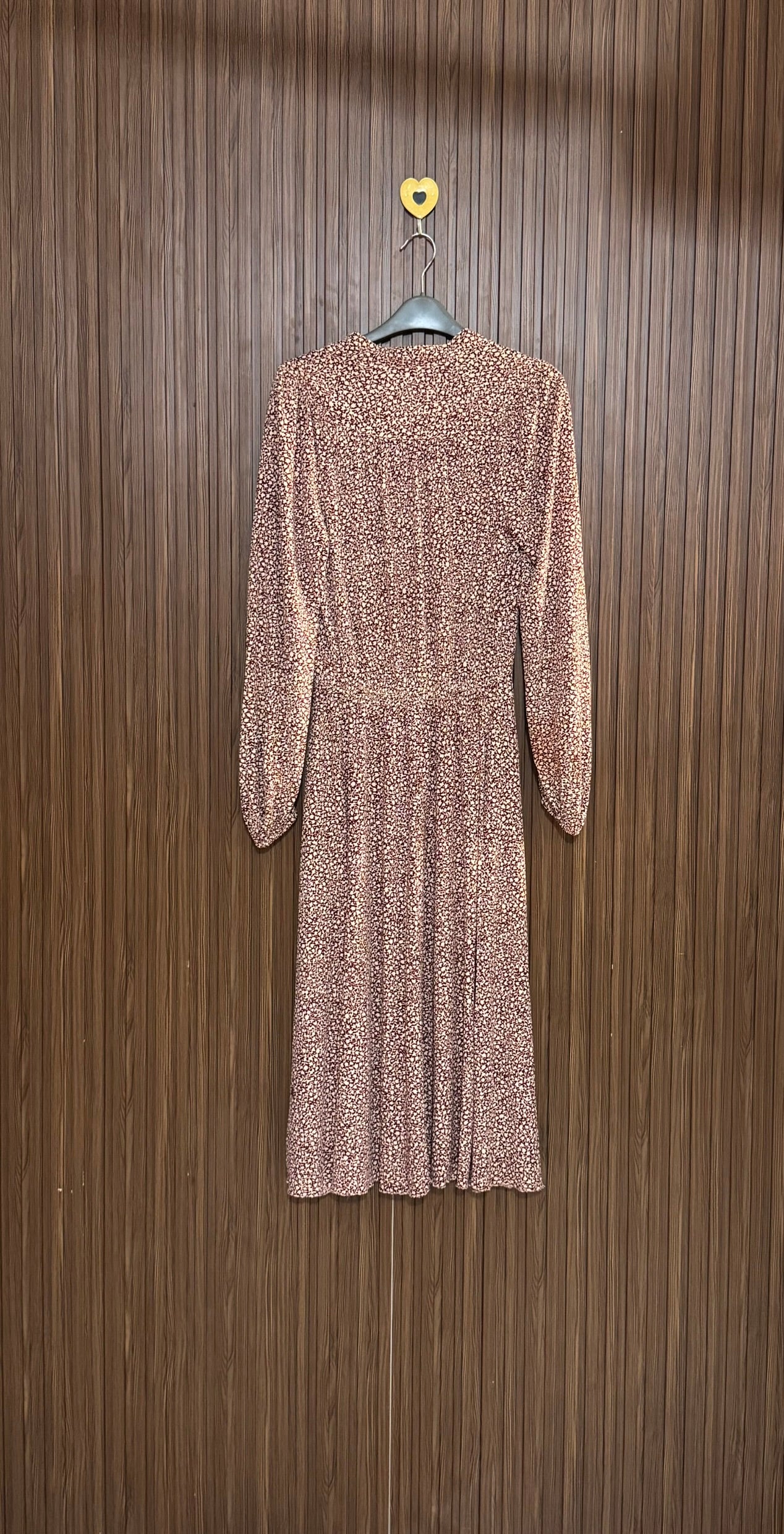 Chest 17 Length 47 Fabric Silk Ditsy Print