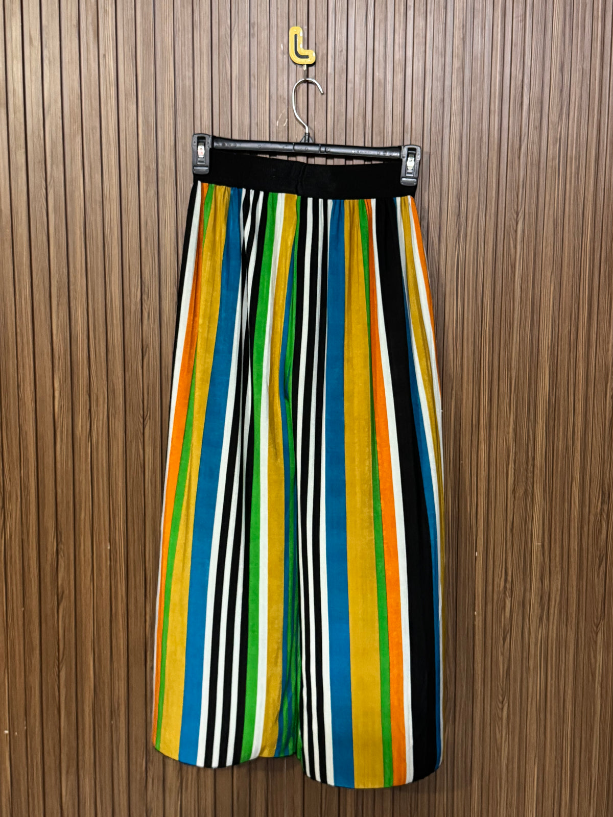 Waist 30 to 32 Length 37 Fabric Elastic Simple Trouser