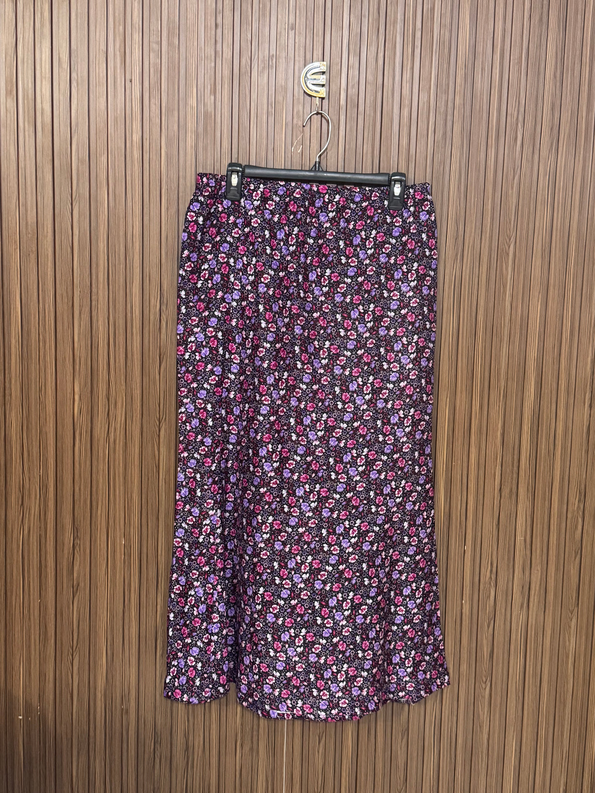Waist 32 to 36 Length 36 Fabric Silk Wonder Skirt