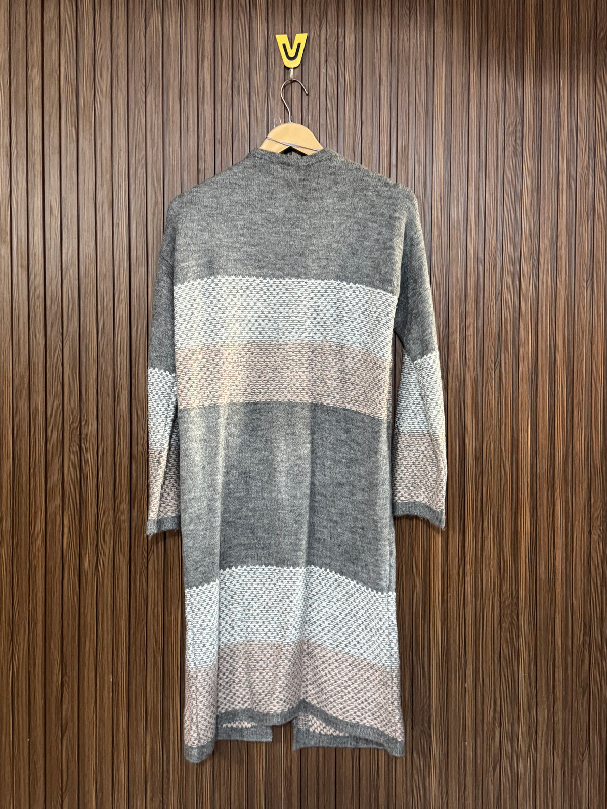 Chest Large Length 37 Simple Front Open