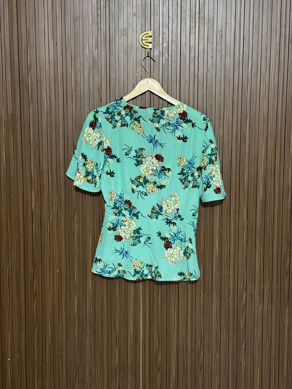 Chest 17 Length 23 fabric shifon Modern Half Sleeve)