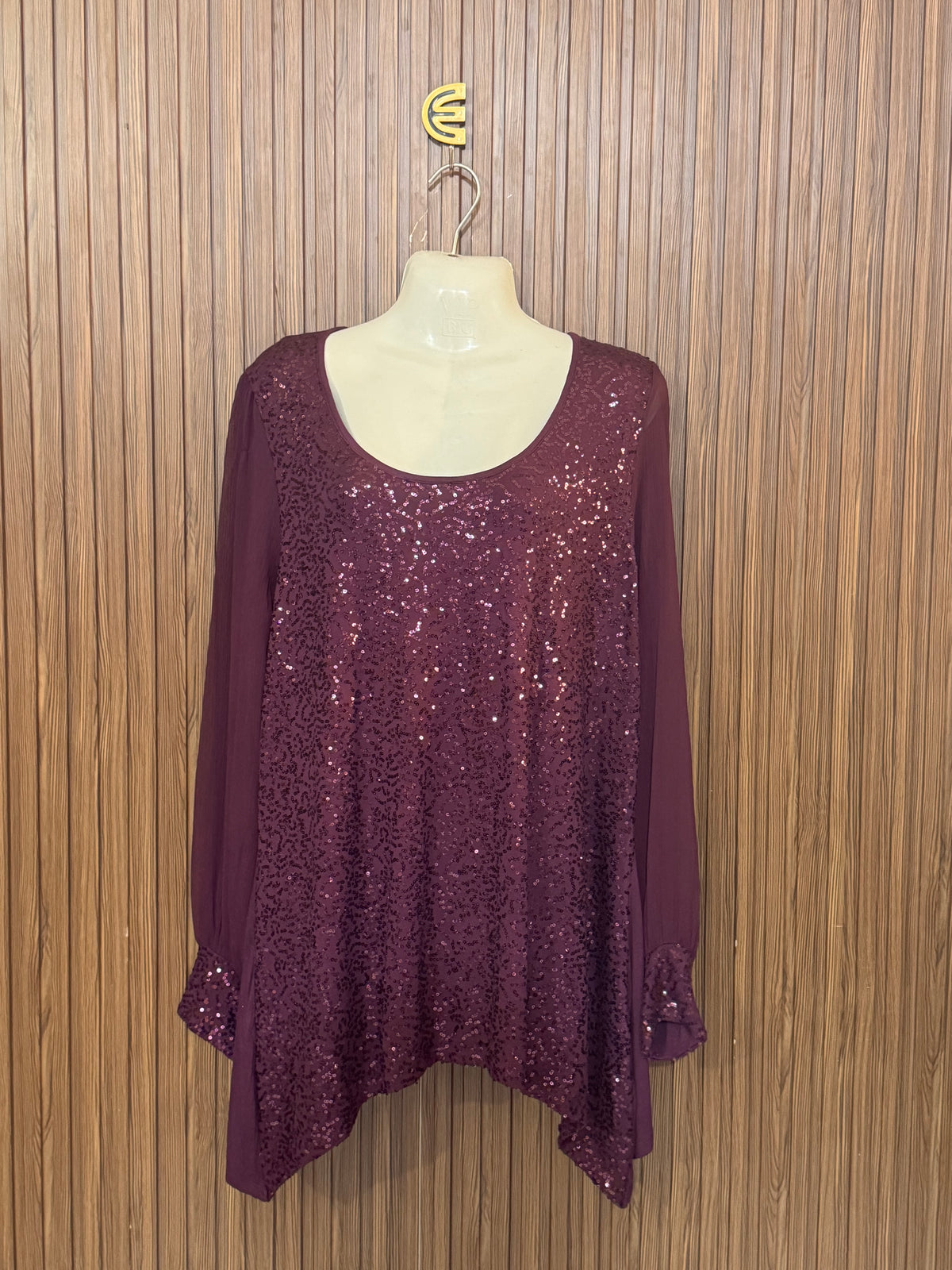 Chest 22 Length 29 Crystal Glow