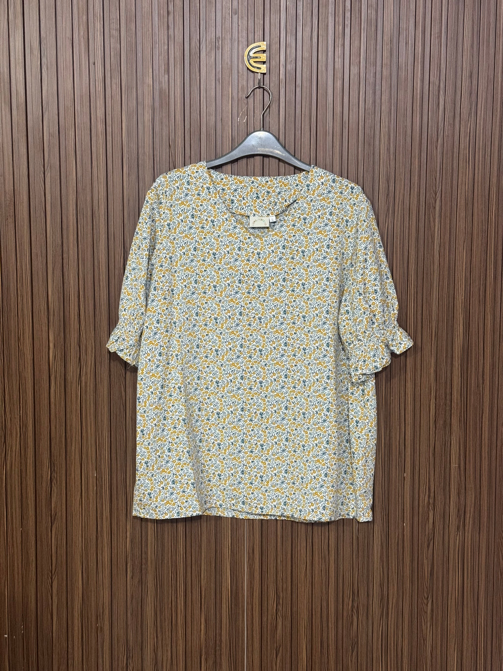 Chest 21 Length 26 Fabic Silk Shifon Basic Half Shirt