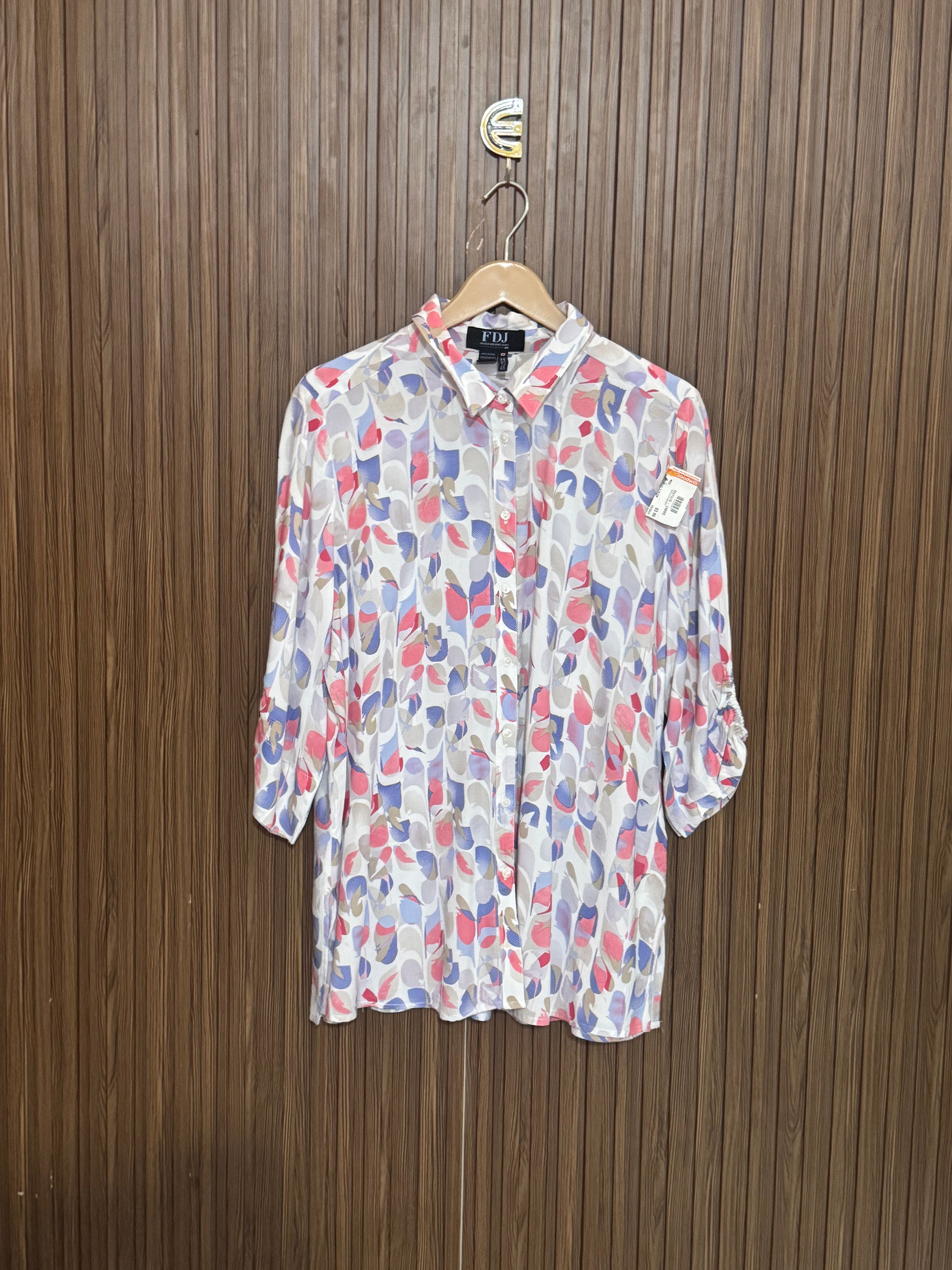 Chest 22 Length 27 Fabric Silk Stylish Button Top