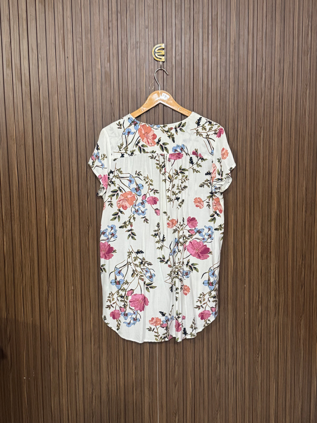 Chest 21 Length 25 Fabric shifon Easy Half Sleeve