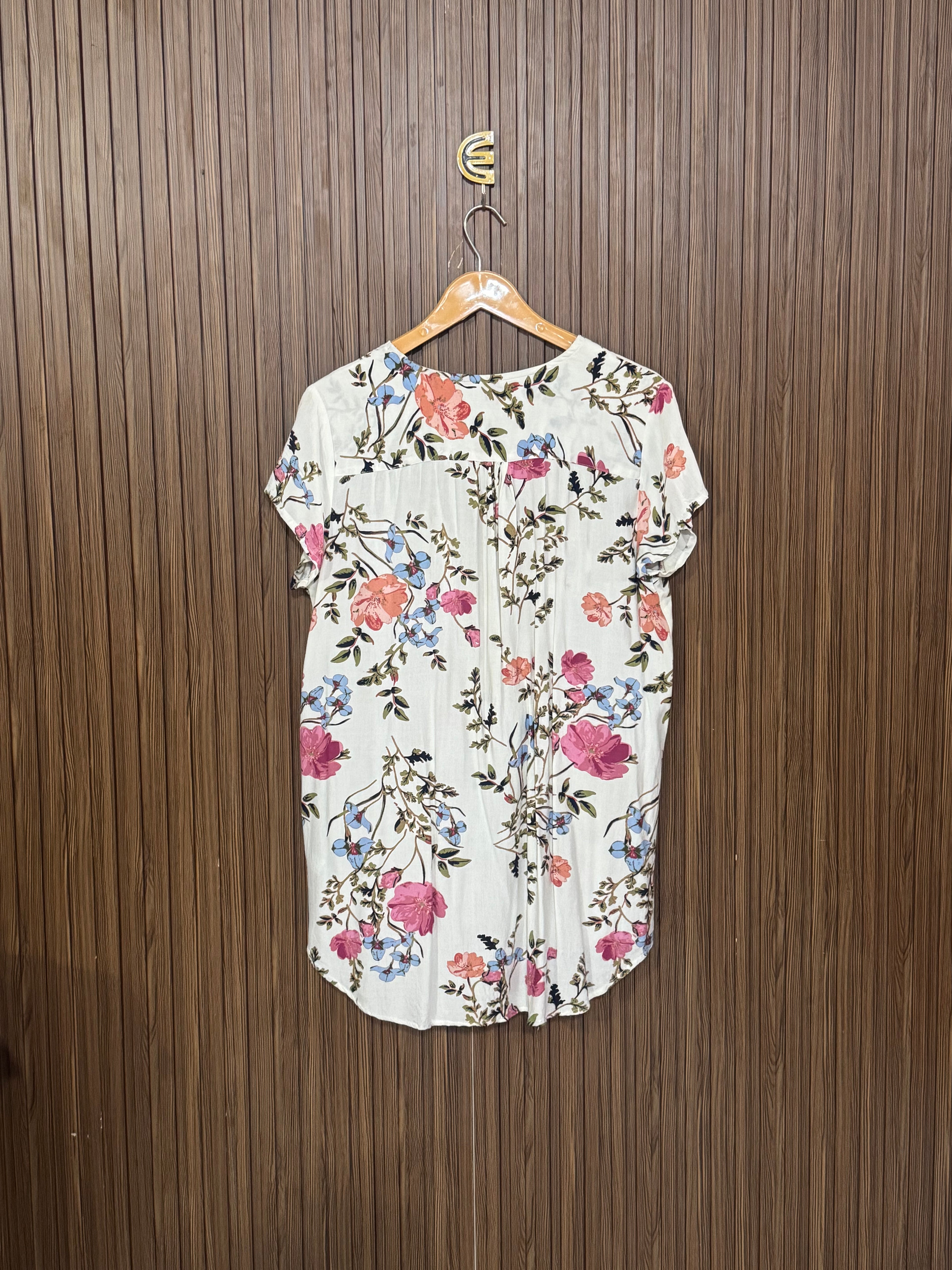 Chest 21 Length 25 Fabric shifon Easy Half Sleeve