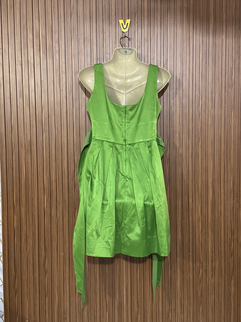 Chest 15 Length 35 Fabric Silk Lime Party