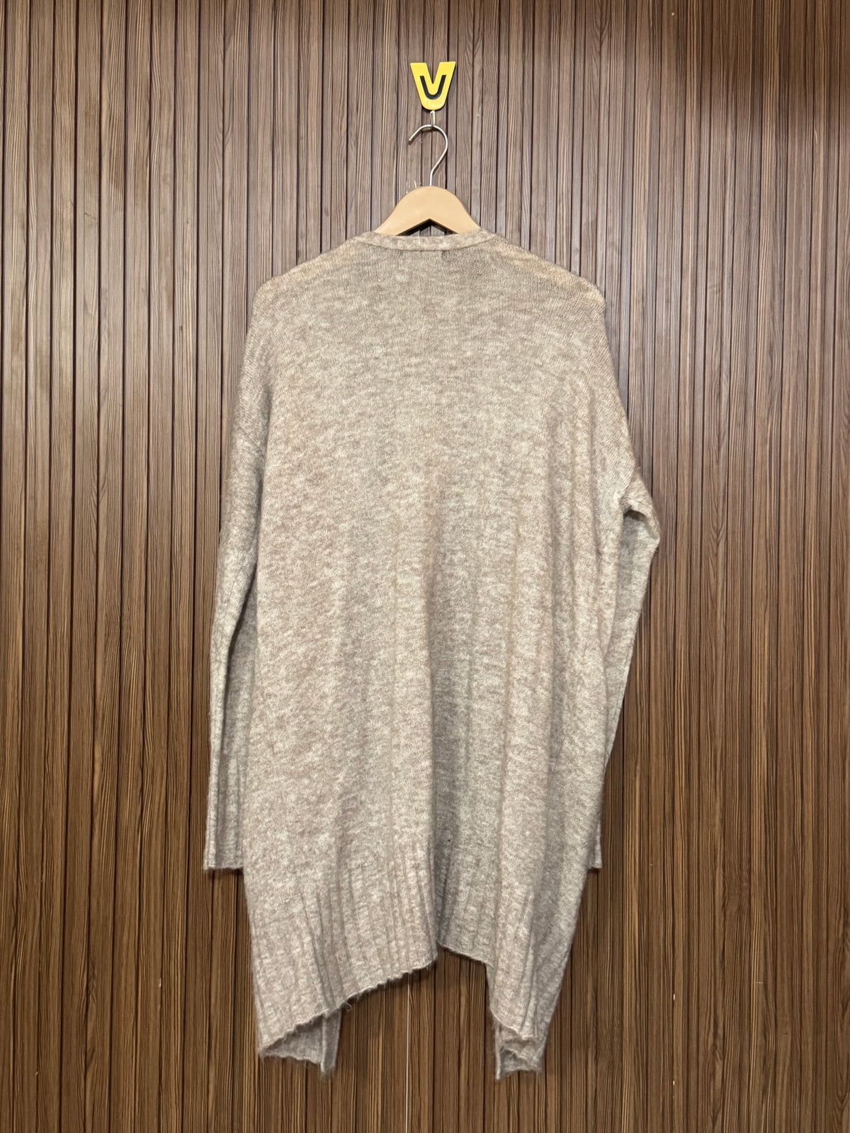 Chest Medium Length 37 Printed Front Open