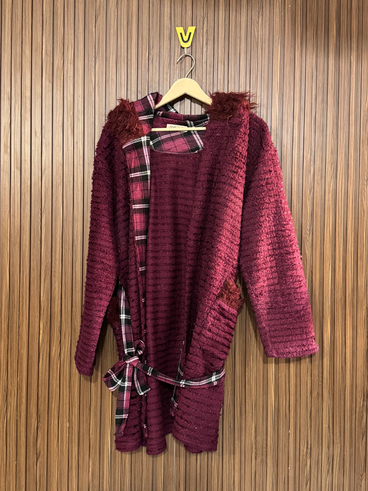 Chest Large Length 33 Cute Front Open