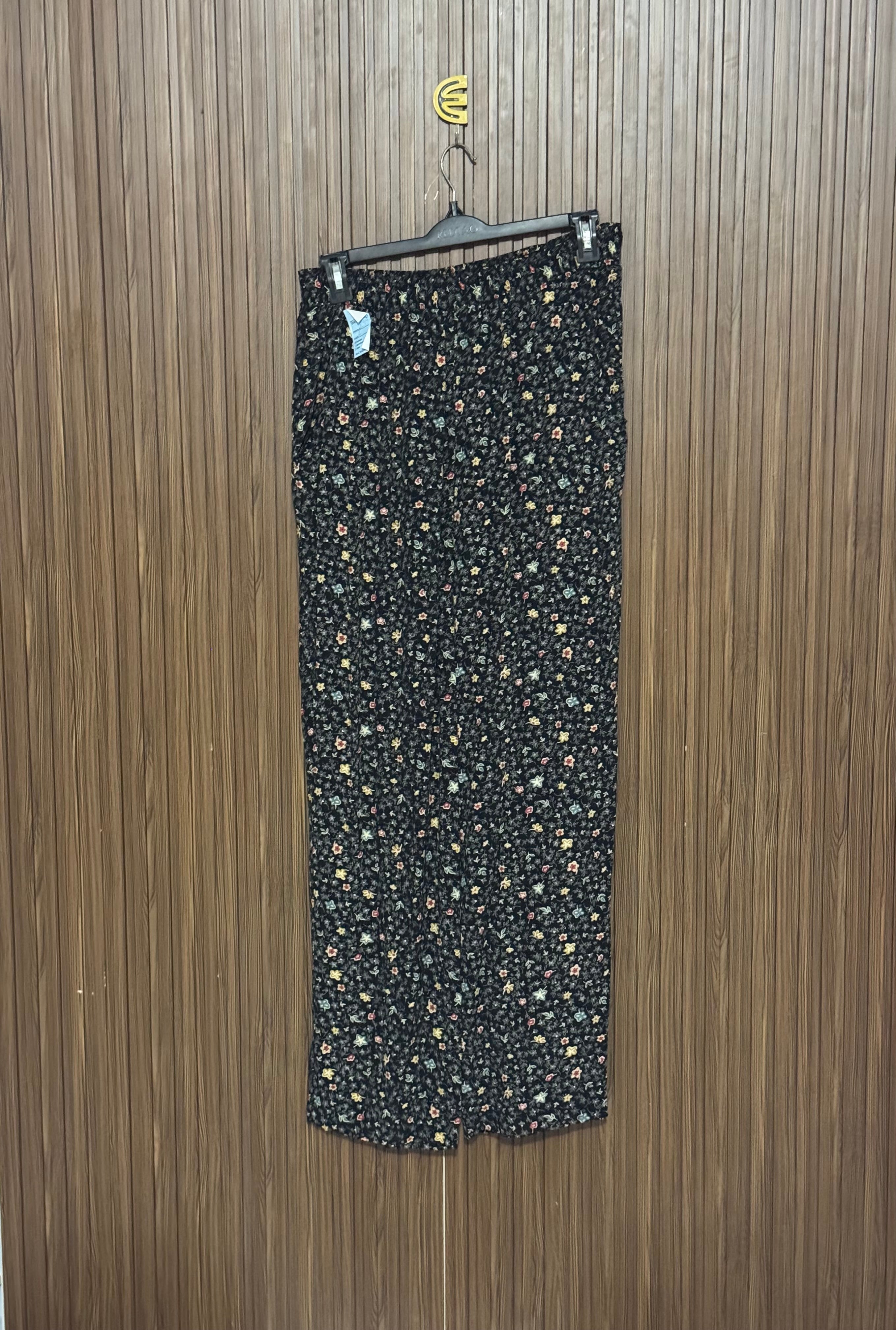 Waist 34 to 40 Length 45 Fabric Shifon Ditsy Floral