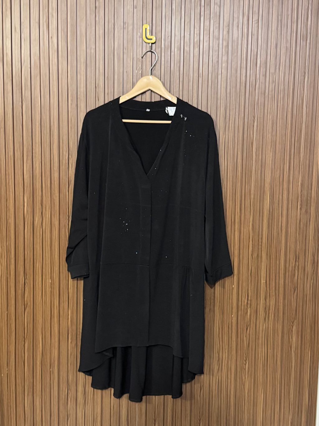 Chest 28 Length 38 Fabric Silk Shifon Nice Long Top