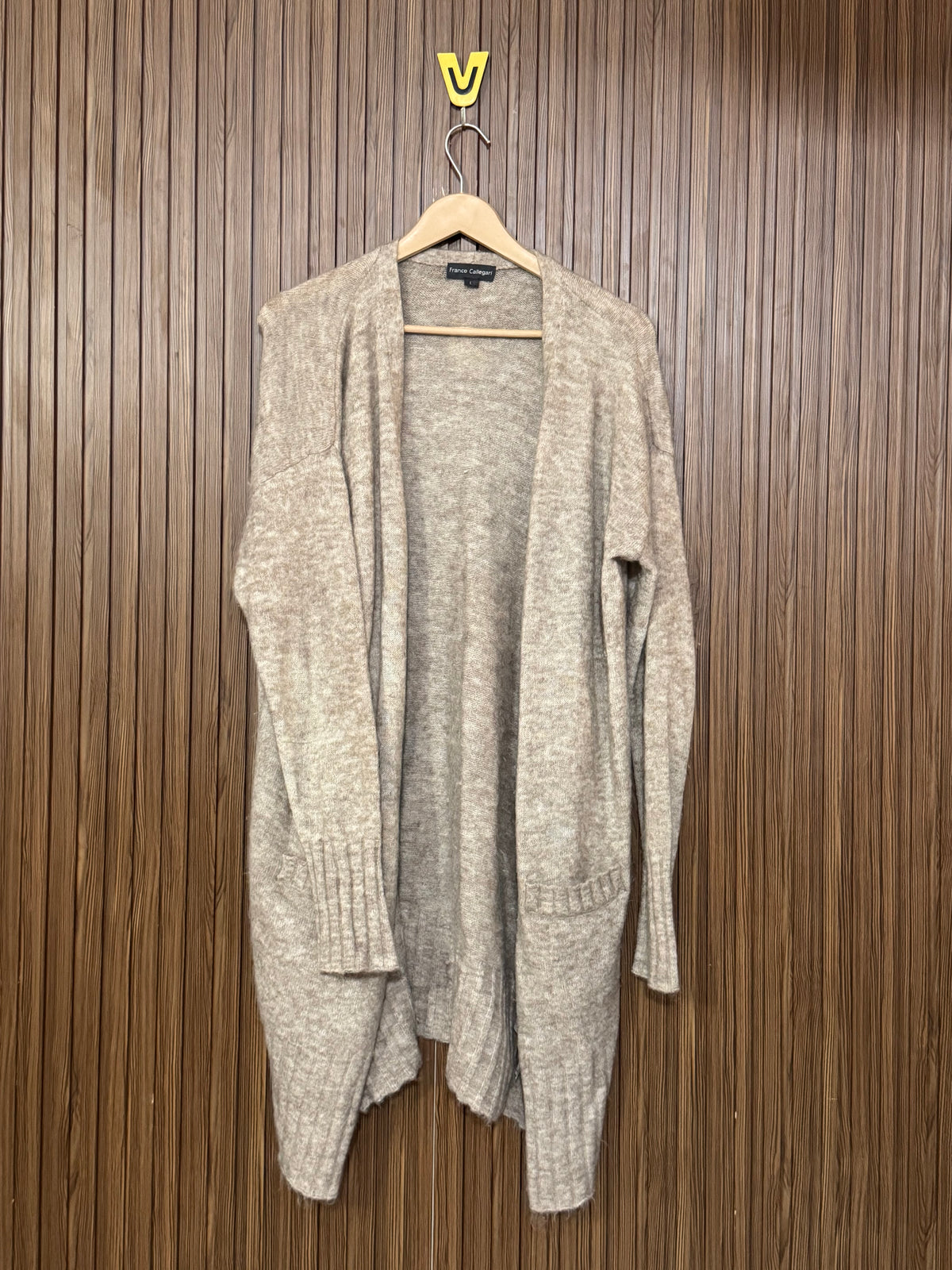 Chest Medium Length 37 Printed Front Open