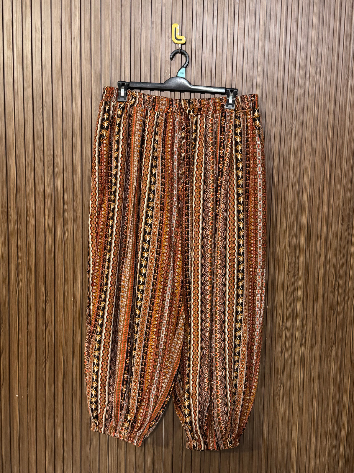 Waist 34 to 36 Length 40 Fabric Silk Basic Trouser