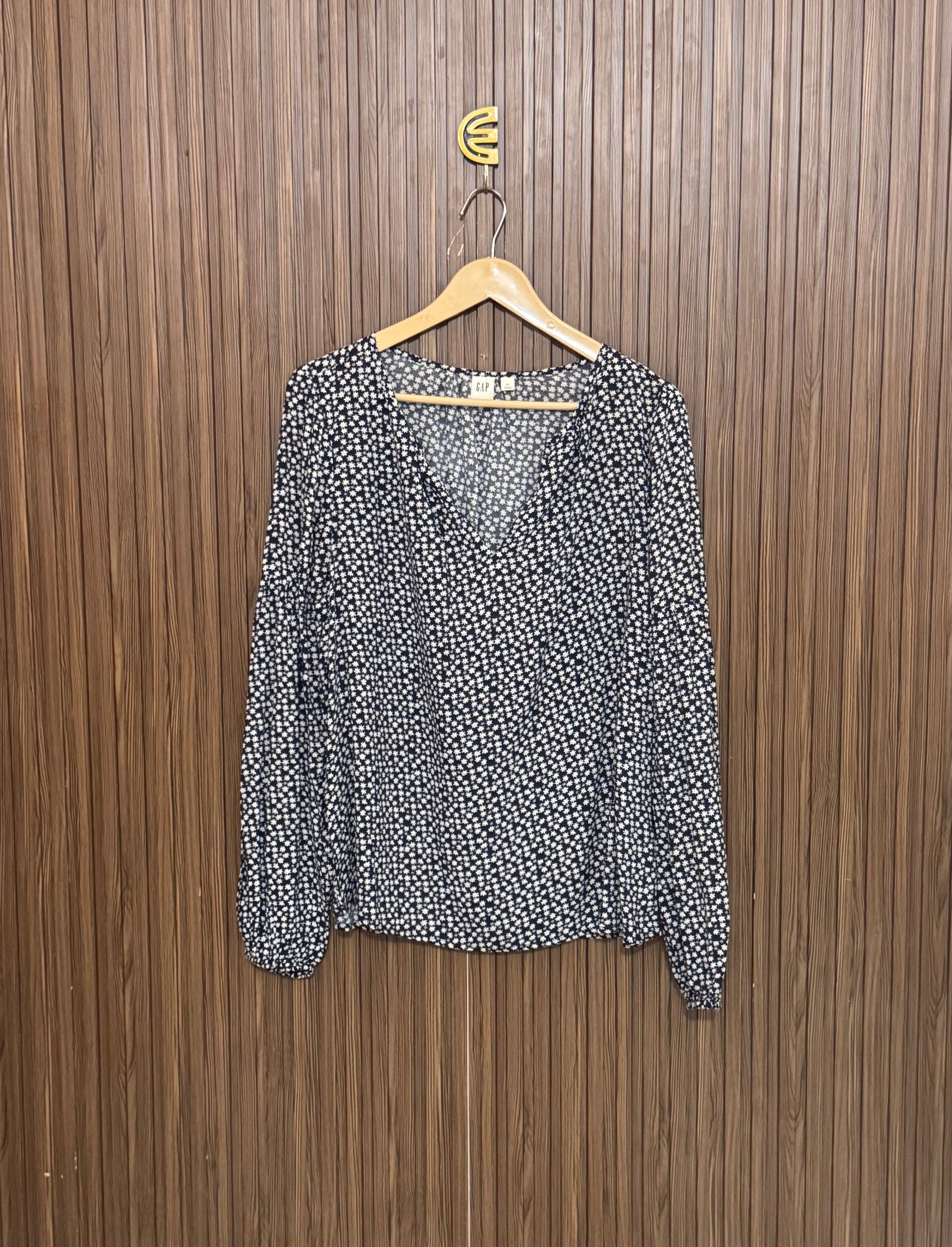 Chest 20 Length 25 Fabric Silk Deep V Neck