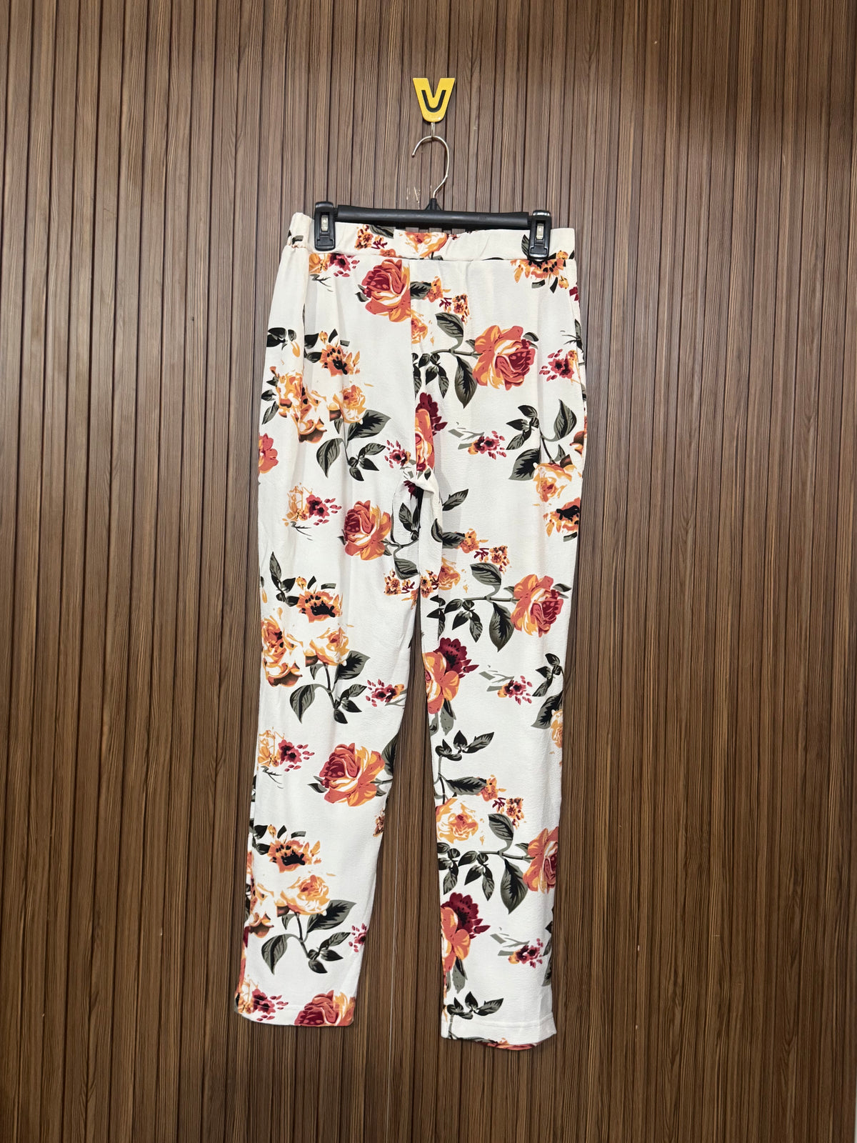 Waist 30 to 32 Length 39 Fabric Jorjit Floral Wear