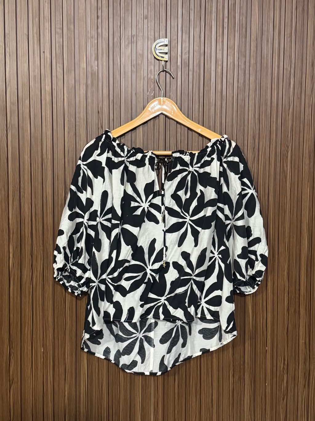 Chest 25 Length 23 Fabric Shifon Dreamy Sleeves