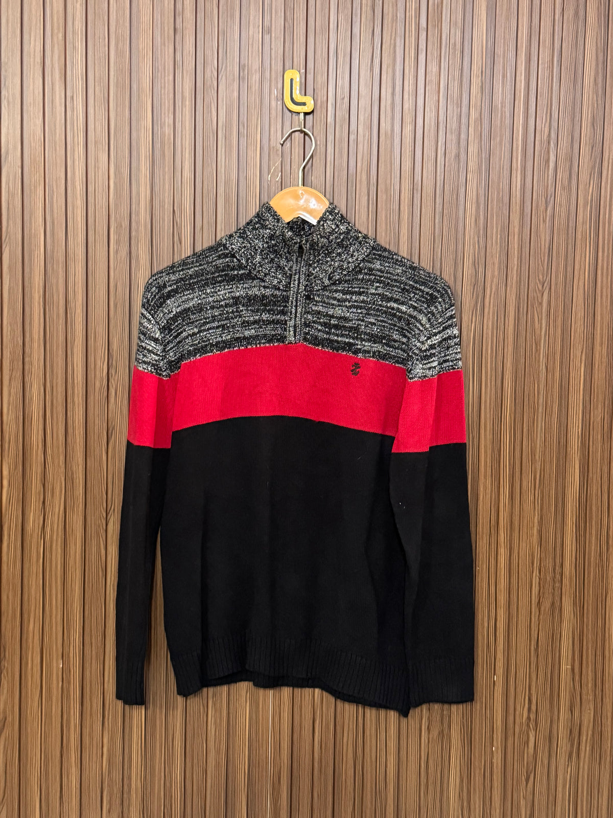 Chest 23 Length 24 Colorblock Heavy Sweater