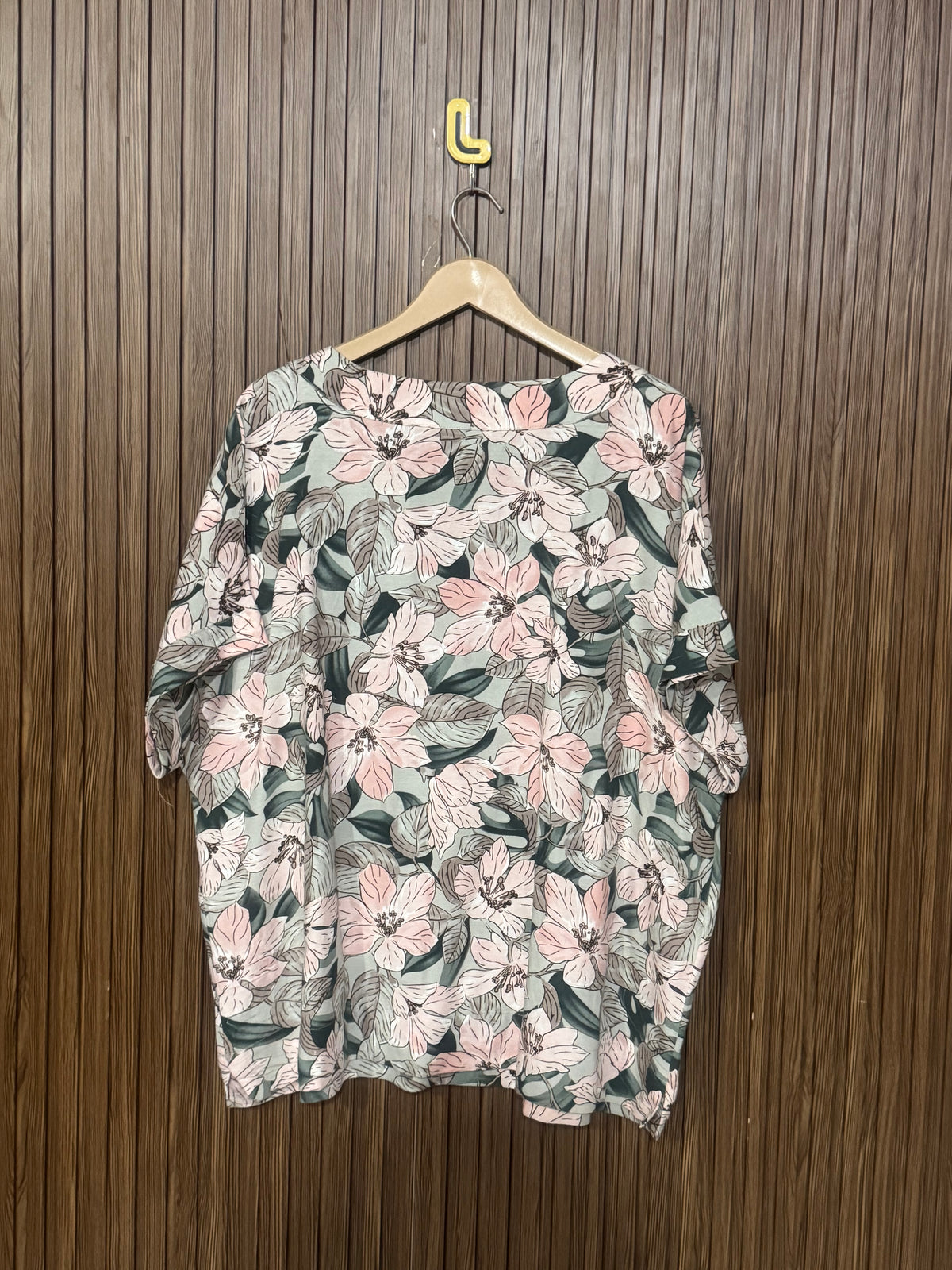 Chest 26 Length 25 Fabric Silk Short TShirt