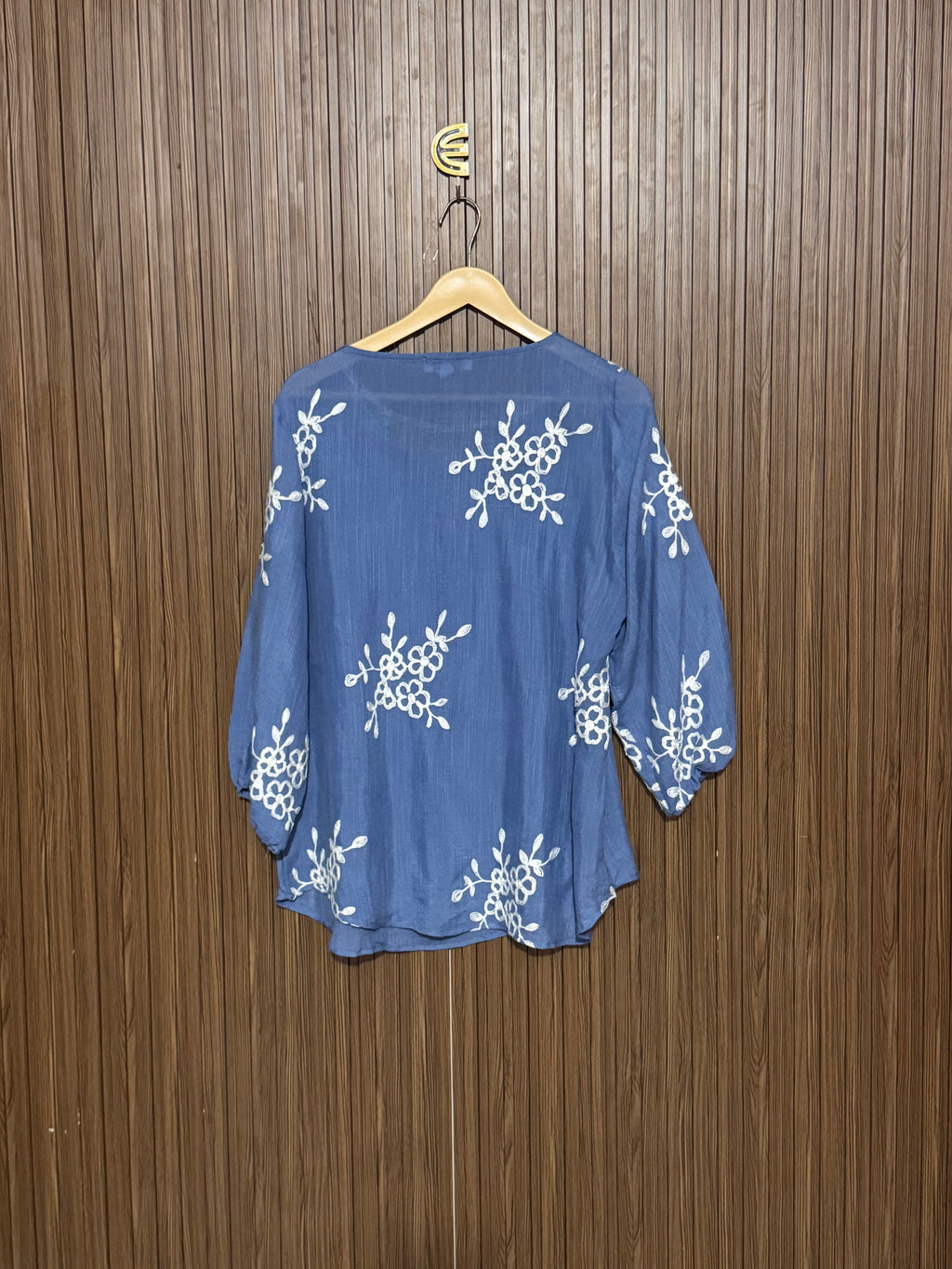Chest 21 Length 26 Fabric Shifon Round Neck Top