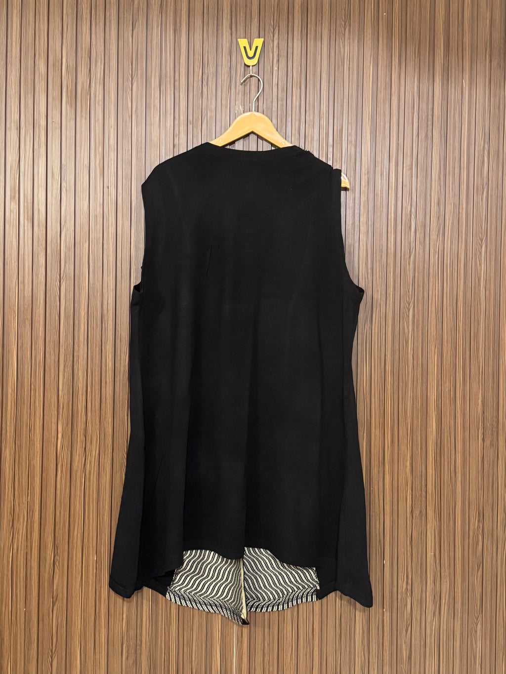 Chest 23 Length 37 Simple Knit