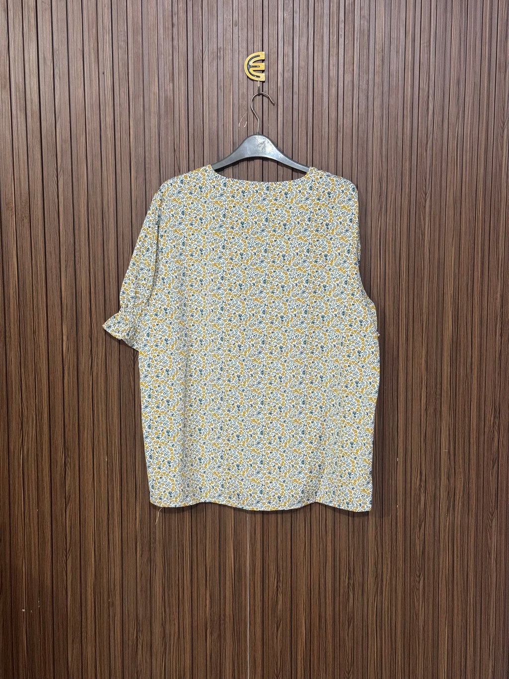 Chest 21 Length 26 Fabic Silk Shifon Basic Half Shirt