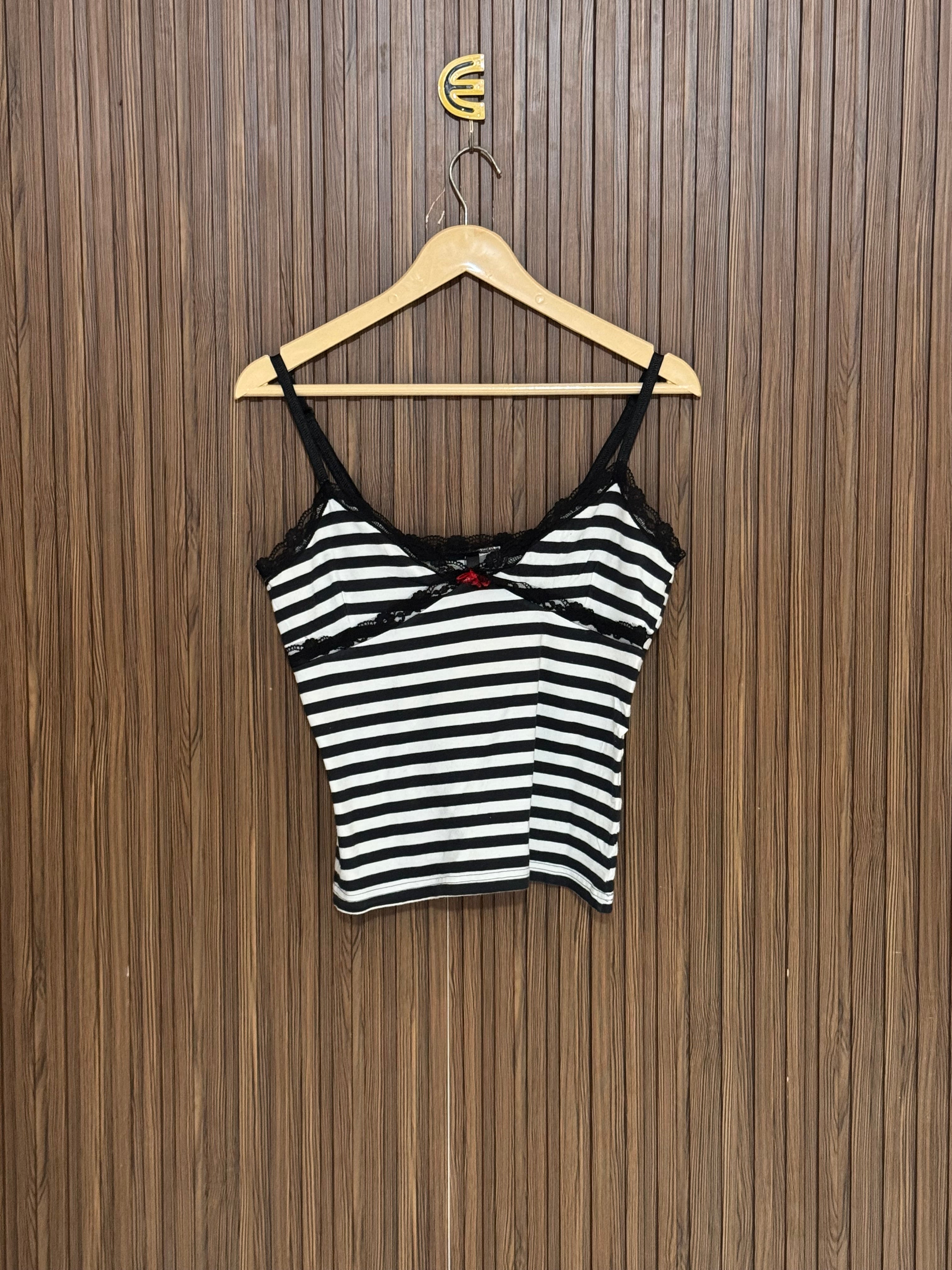 Chest 15 Length 19 Fabric Jursey Striped Lace Top