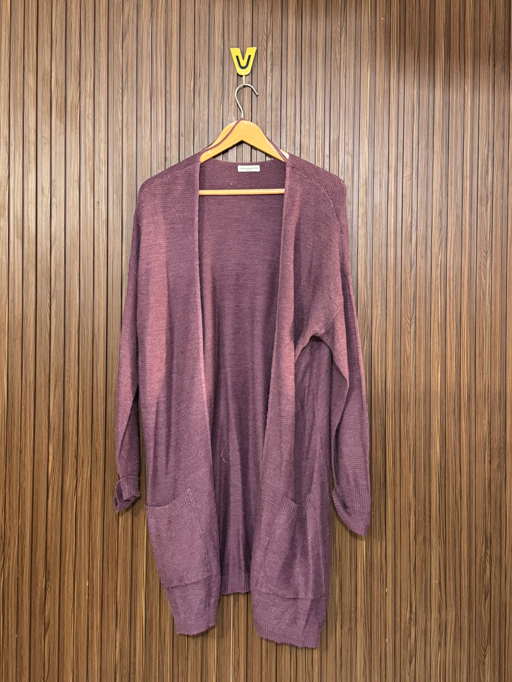 Chest Medium Length 36 Short Front Open