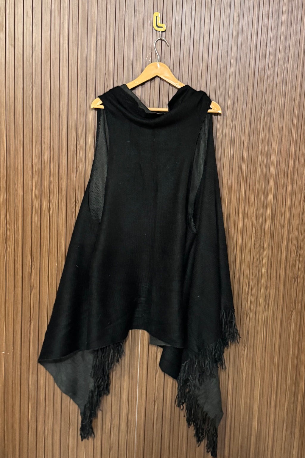 Short Cape Shawl
