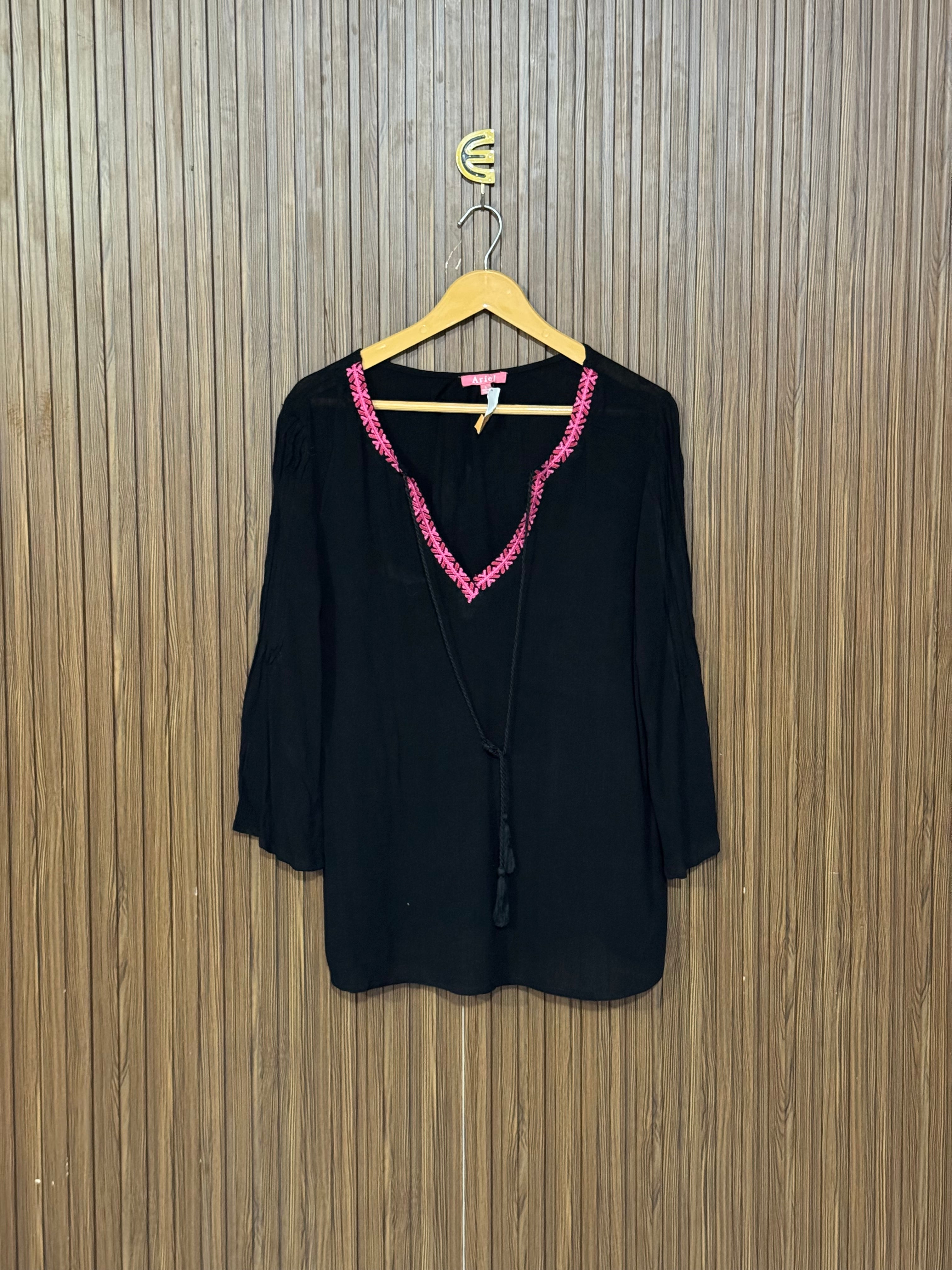 Chest 20 Length 26 Fabric Shifon Elegant V Neck