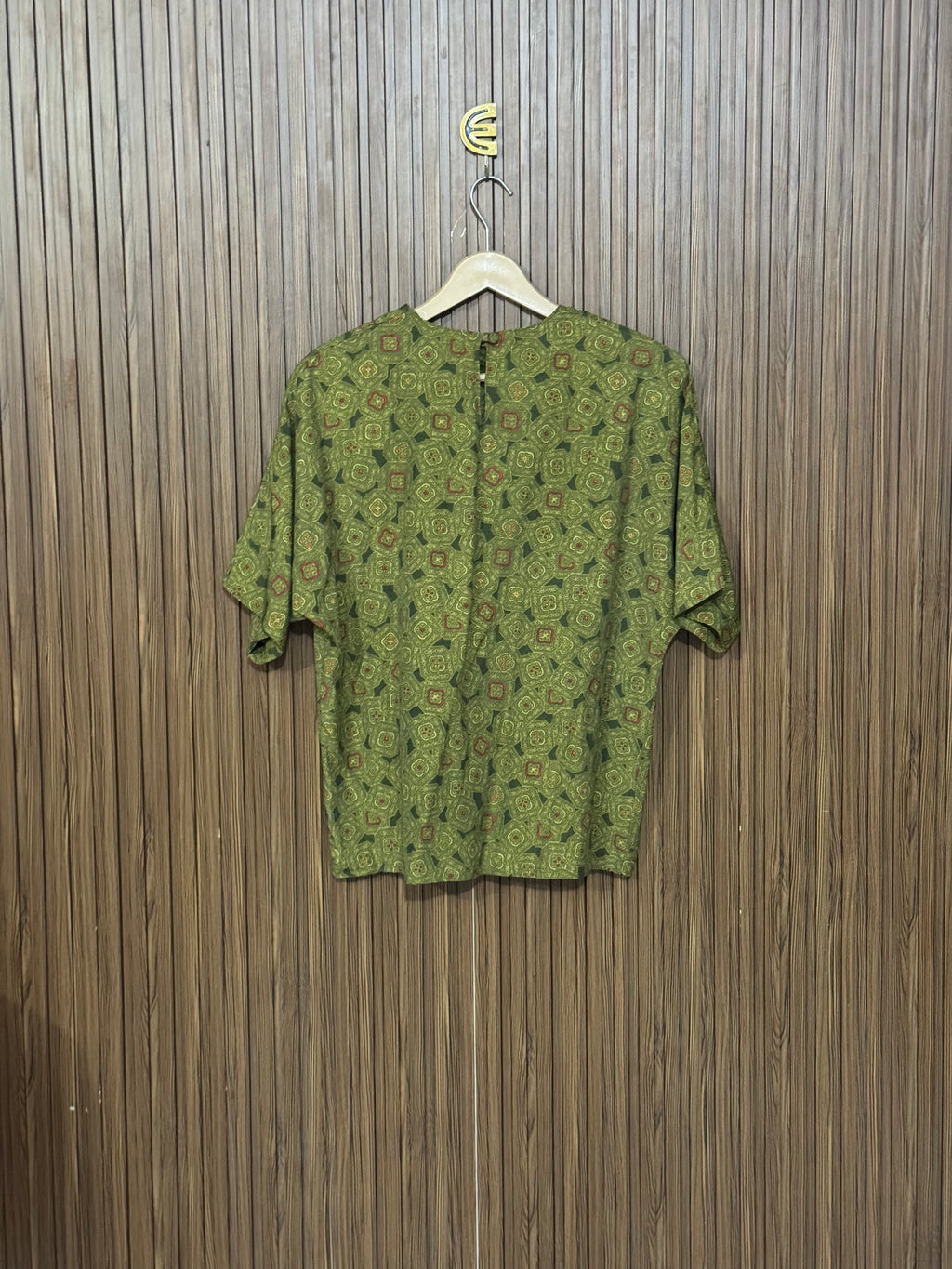 Chest 20 Length 25 Luna Shir