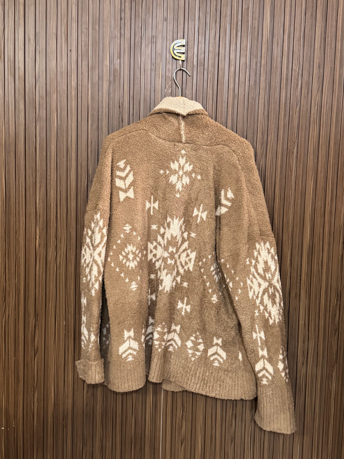 Chest Large Length 20 Winter Vibe