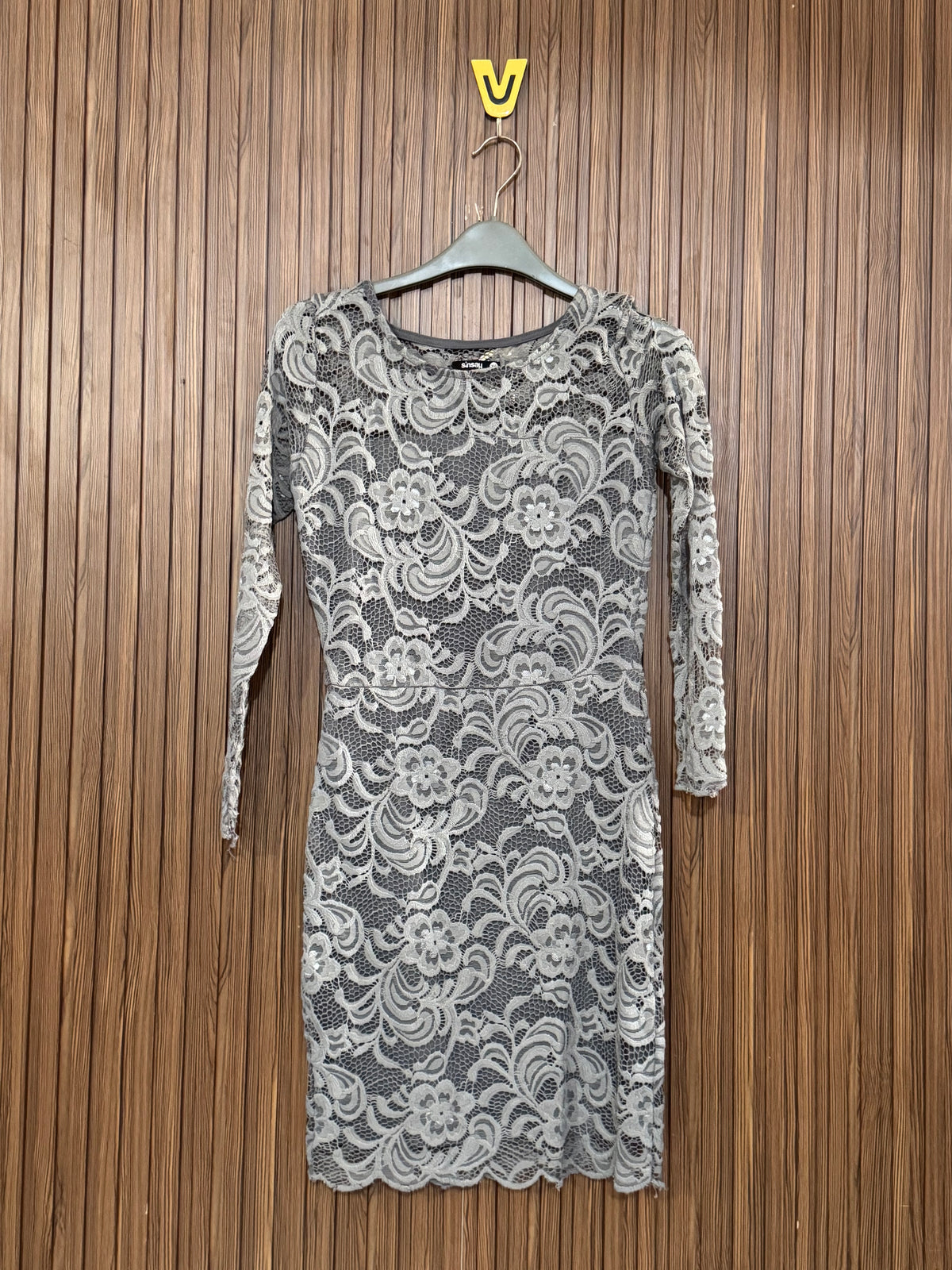 Chest 14 Length 32 Fabric Silk Net Light Wear