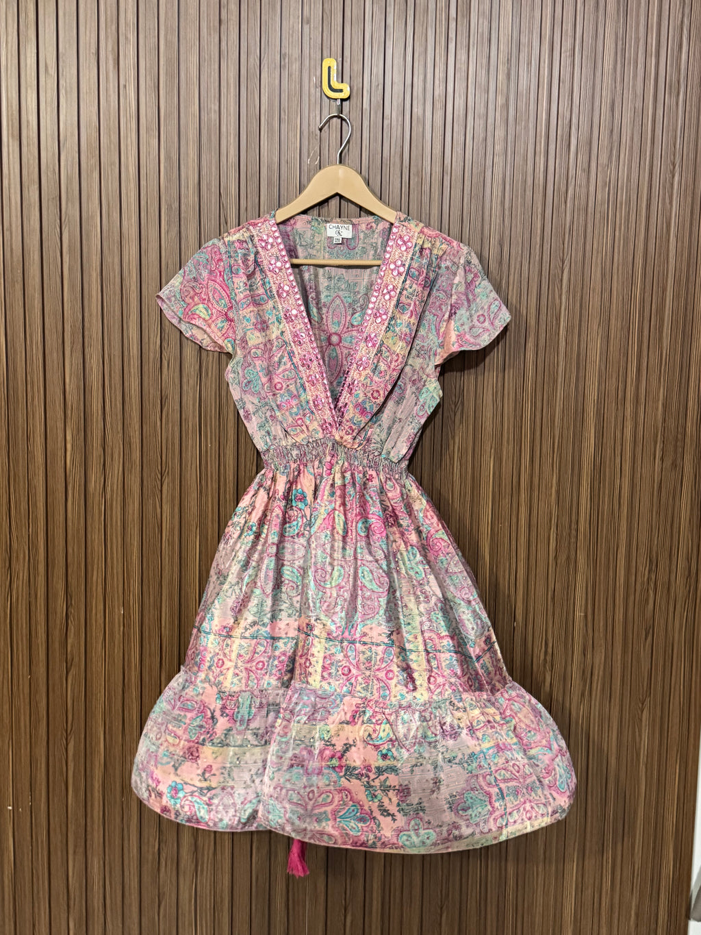 Chest 16 Length 34 Fabric Silk Plain Long Top