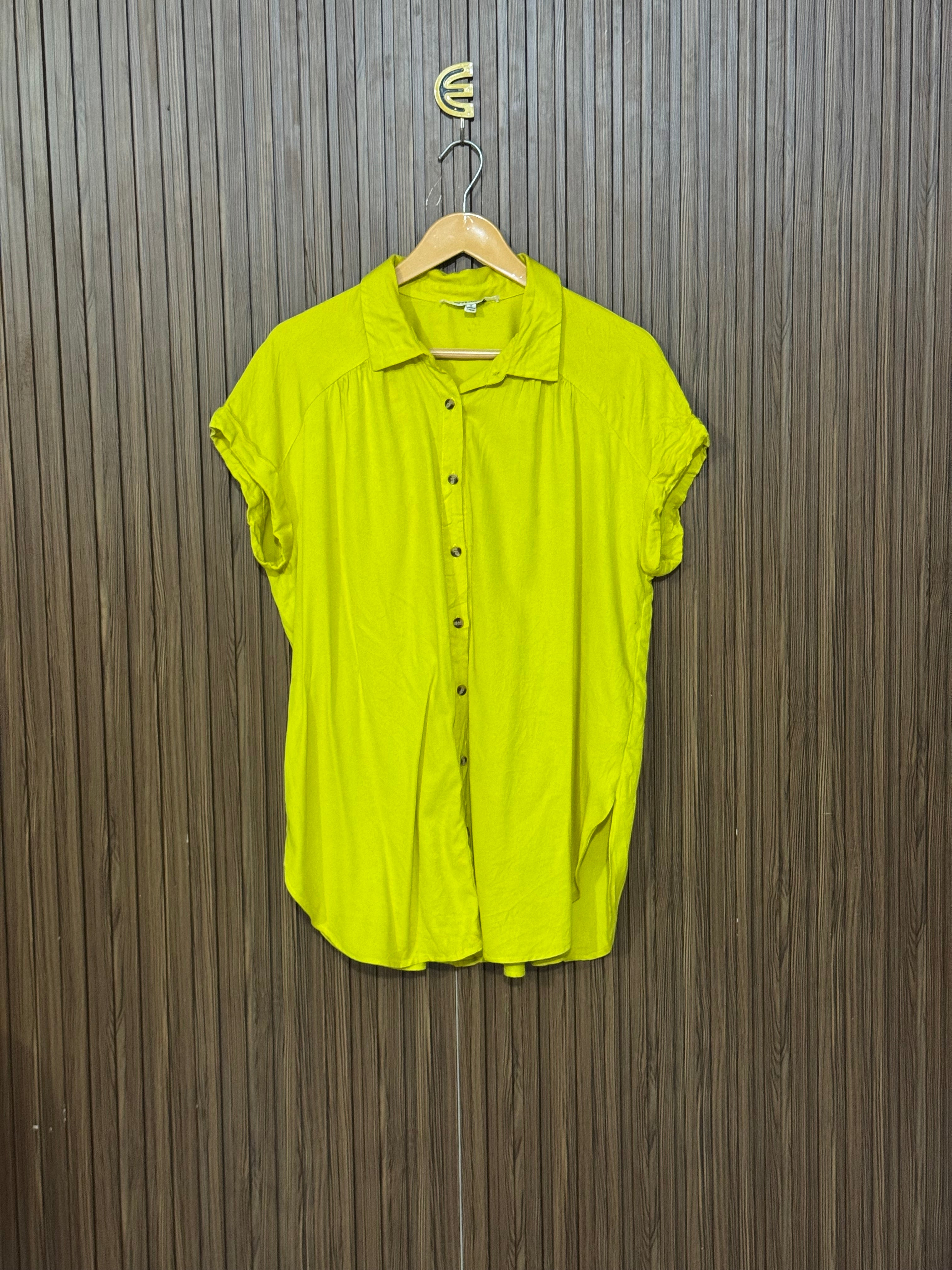 Chest 22 Length 28 Bella Shirt