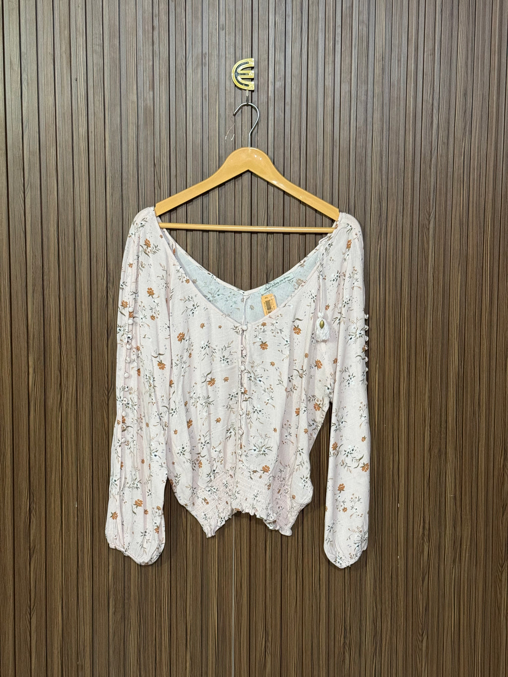 Chest 21 Length 23 Fabric Shifon Floral V Neck