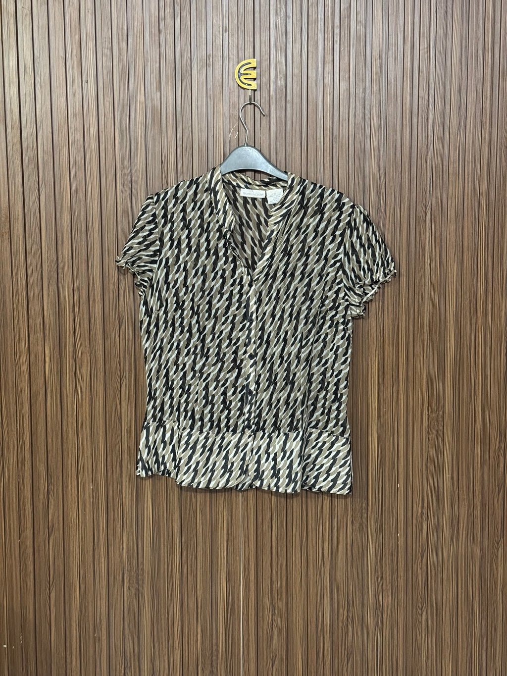Chest 19 Length 24 Fabric Shifon Style Shirt