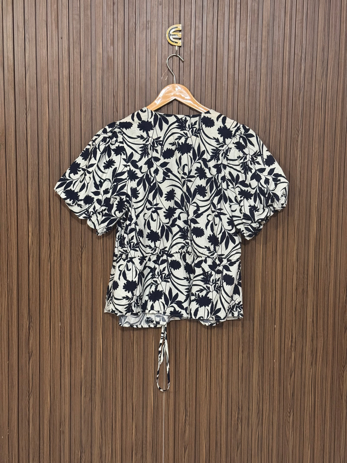 Chest 18 Length 22 Fabric silk Stylish Half Sleeve 1