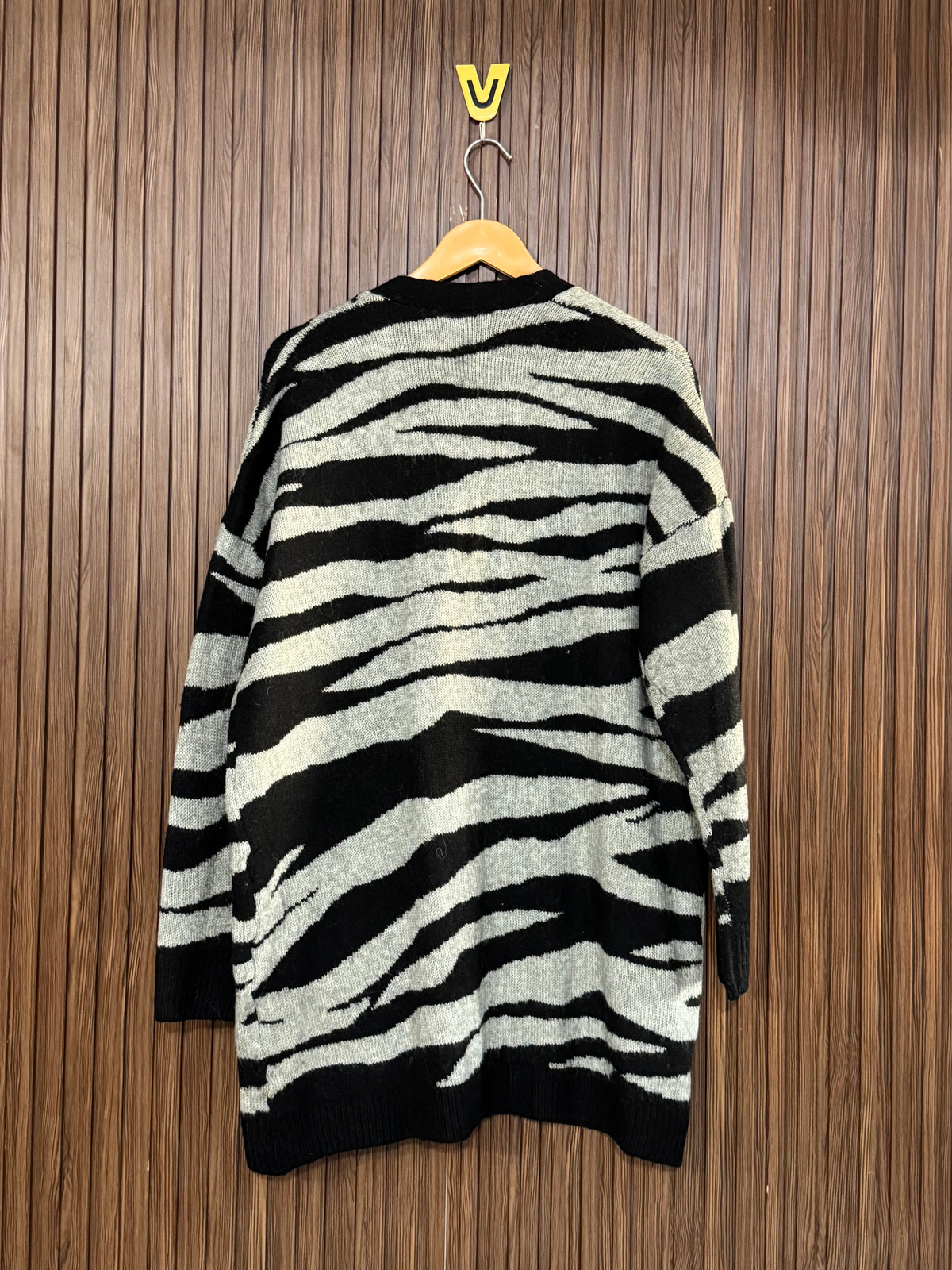 Chest Large Length 31 Party Front Open