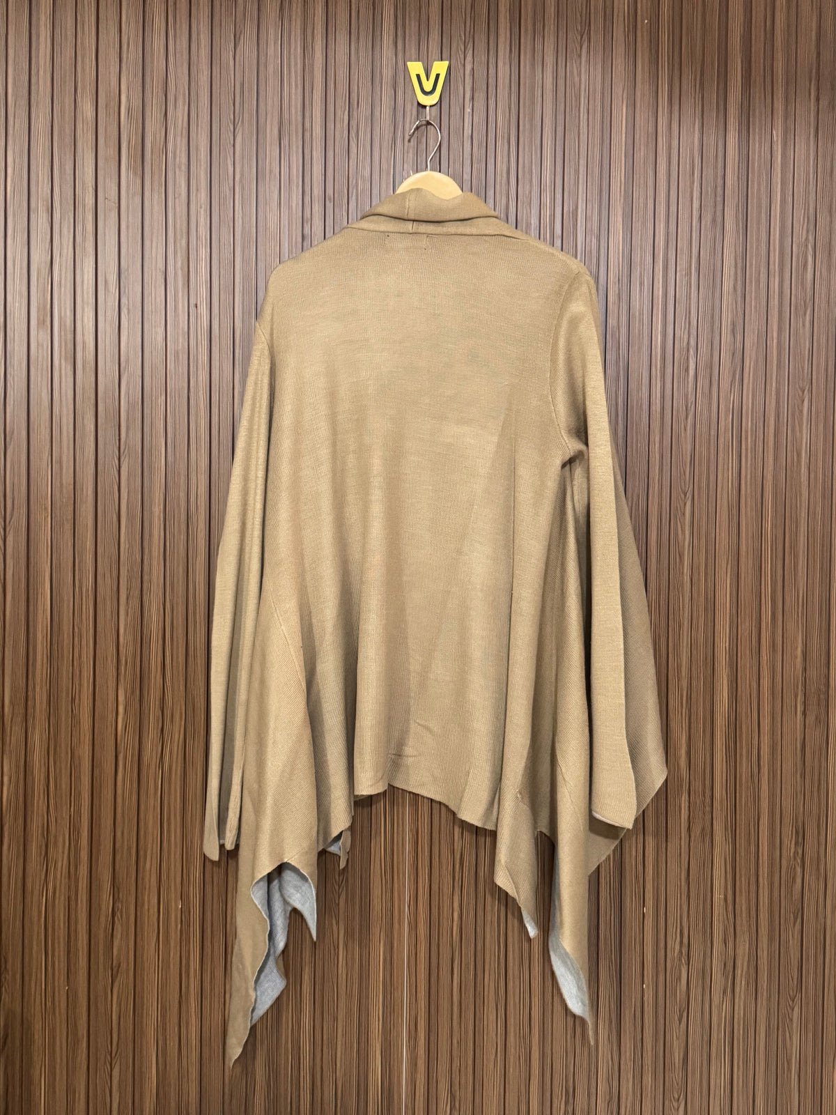 Chest Medium Length 34 Basic Knit