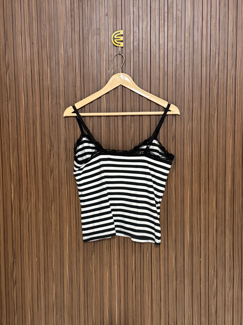 Chest 15 Length 19 Fabric Jursey Striped Lace Top