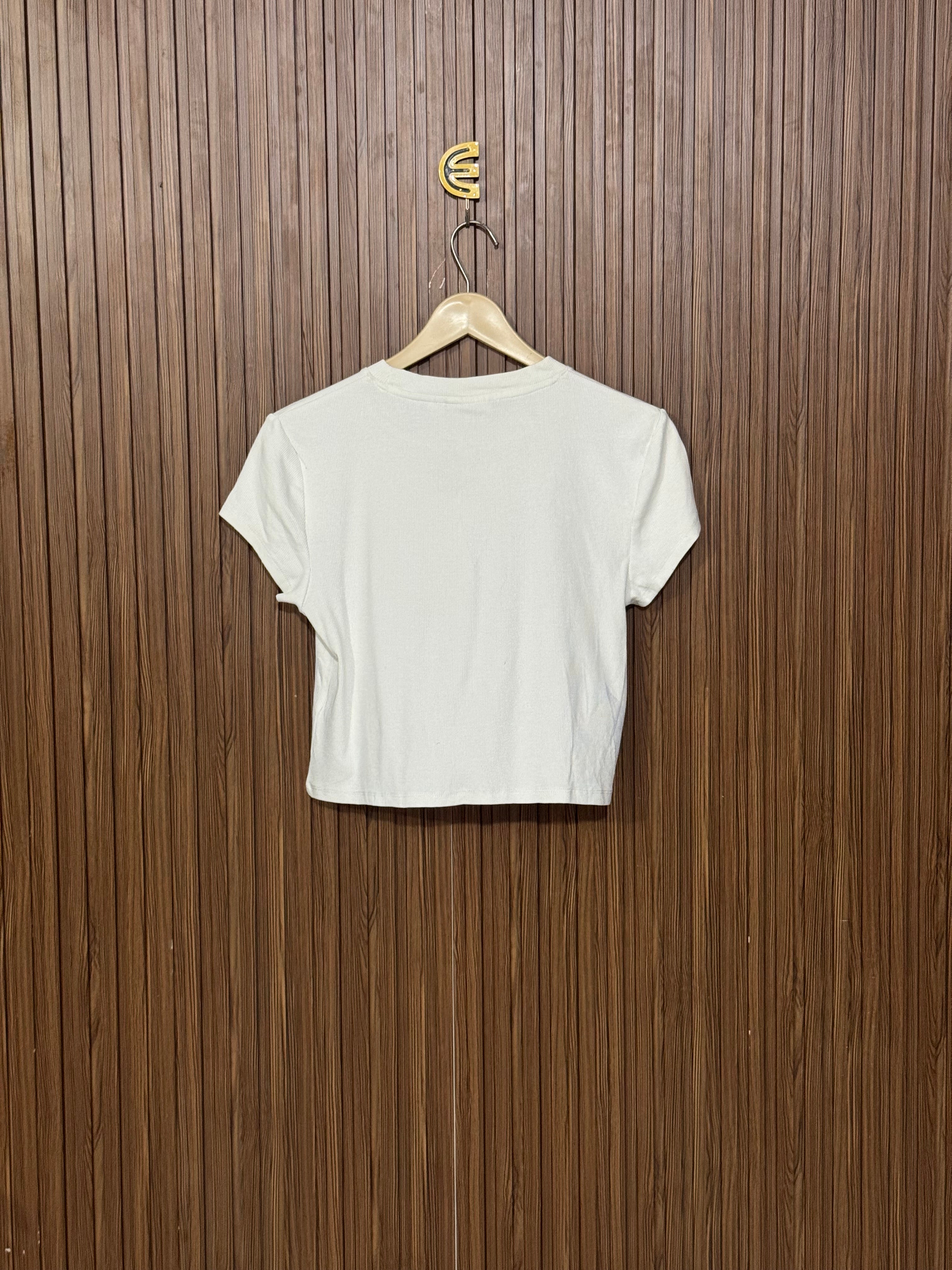 Chest 17 Length 17 Crop Tee