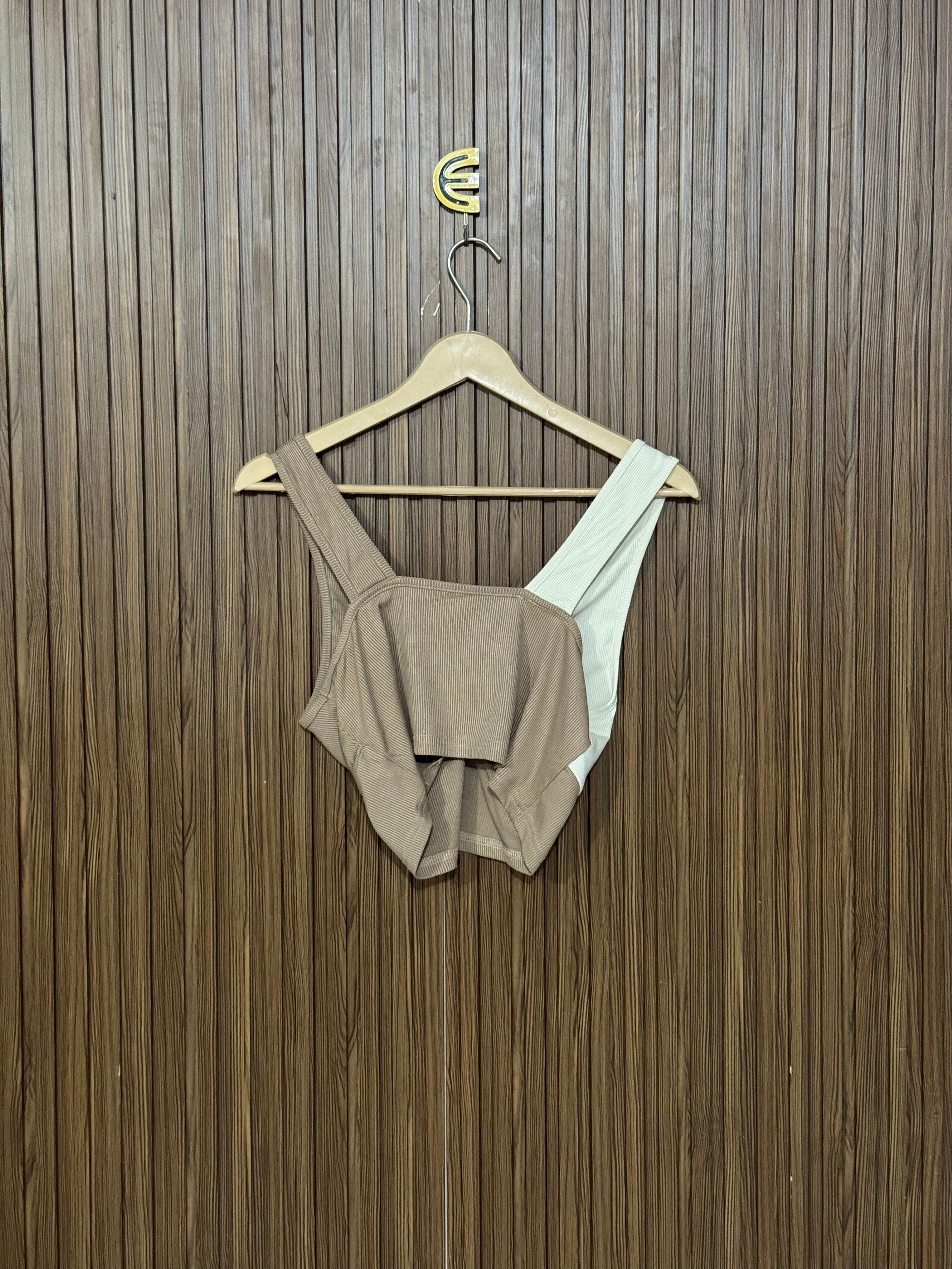 Chest 14 Length 15 Front Knot Vest
