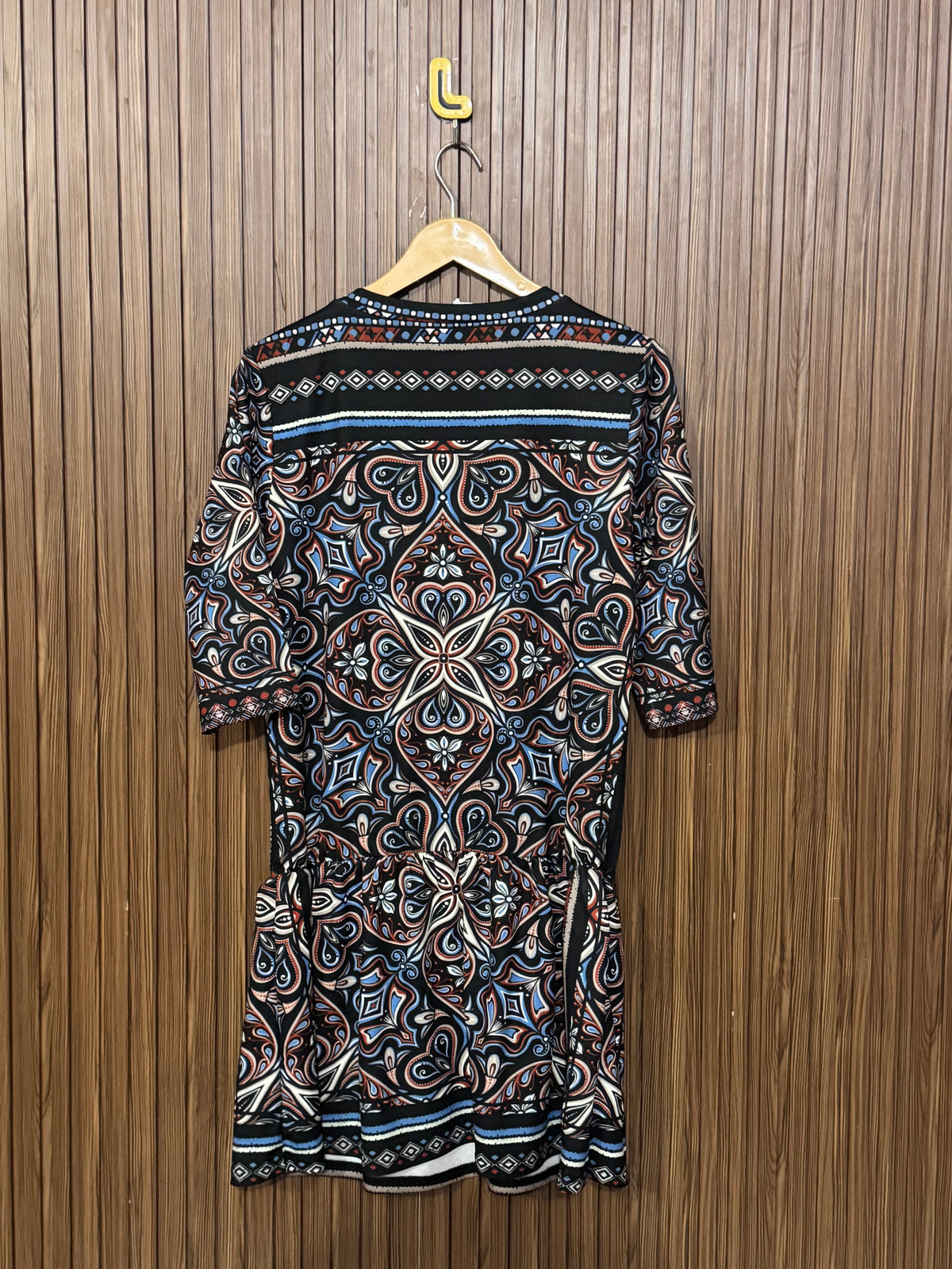 Chest 17 Length 33 Fabric Silk Fitted Long Top