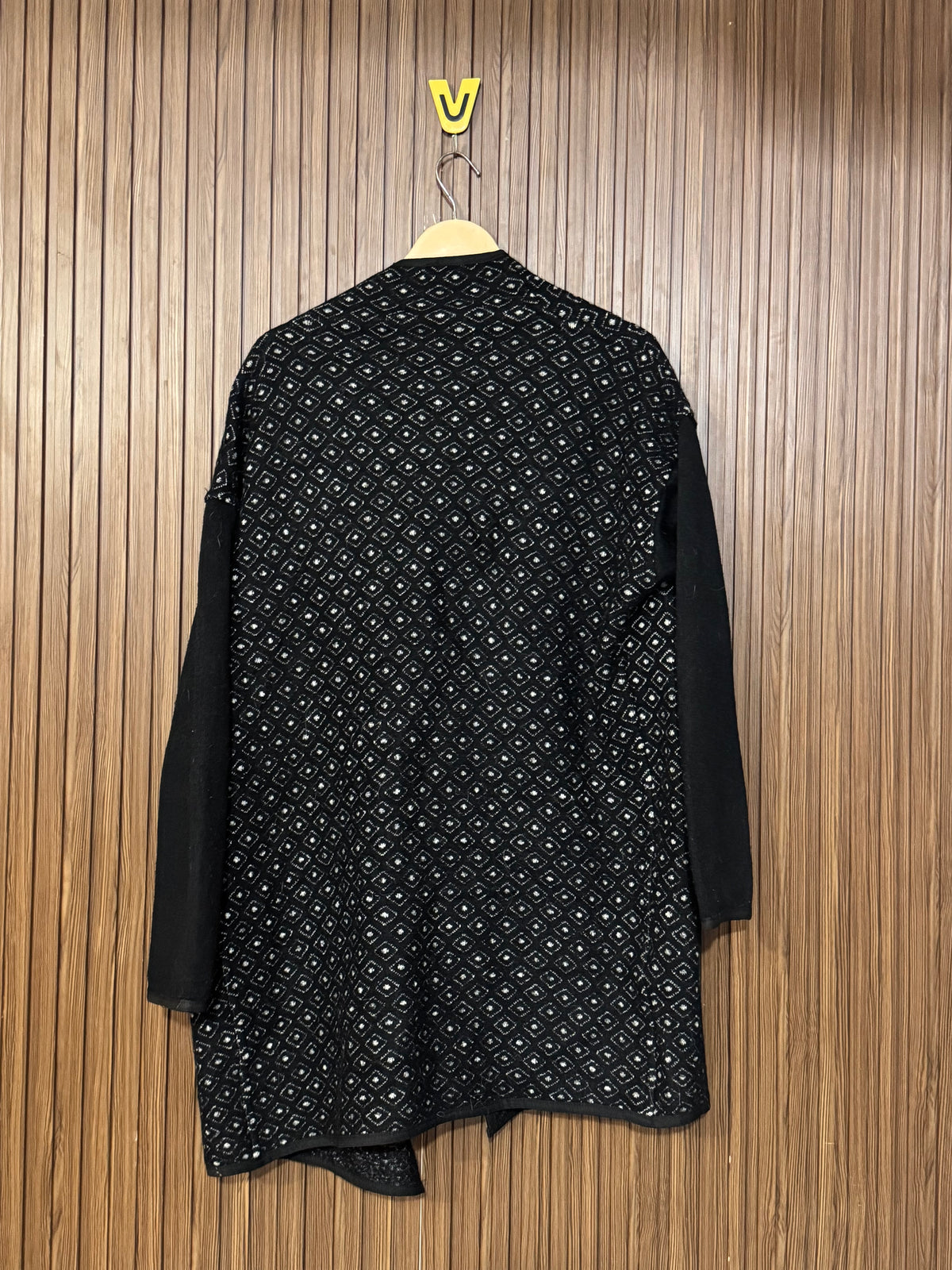 Chest Medium Length 31 Double Button Front Open