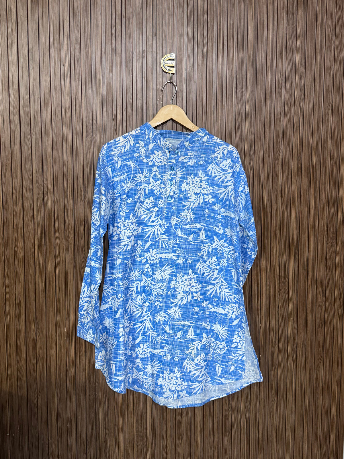 Chest 23 Length 19 Fabric lilen Classic Fit Top