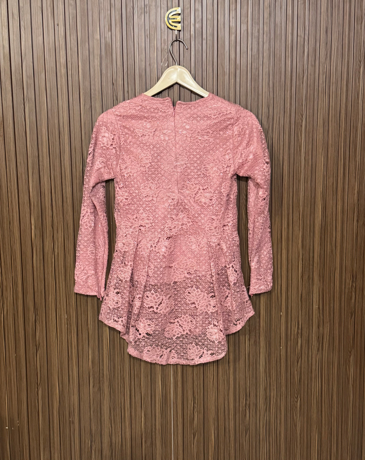 Chest 18 Length 22 Fabric Shifon Net Floral Lace Top