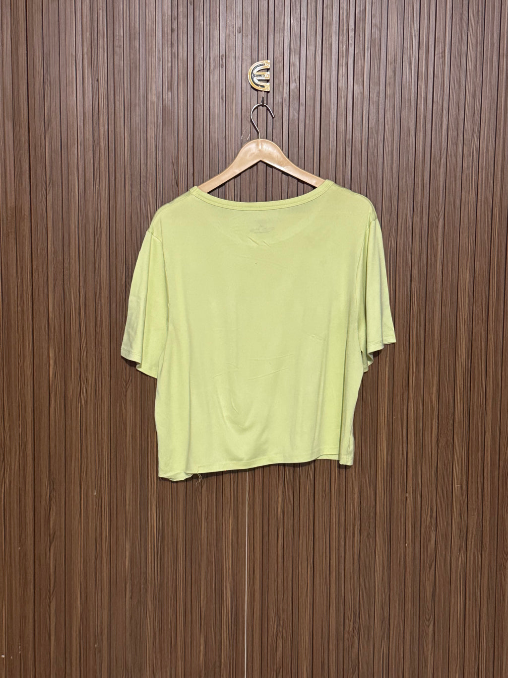 Chest 22 Length 20 Light Yellow