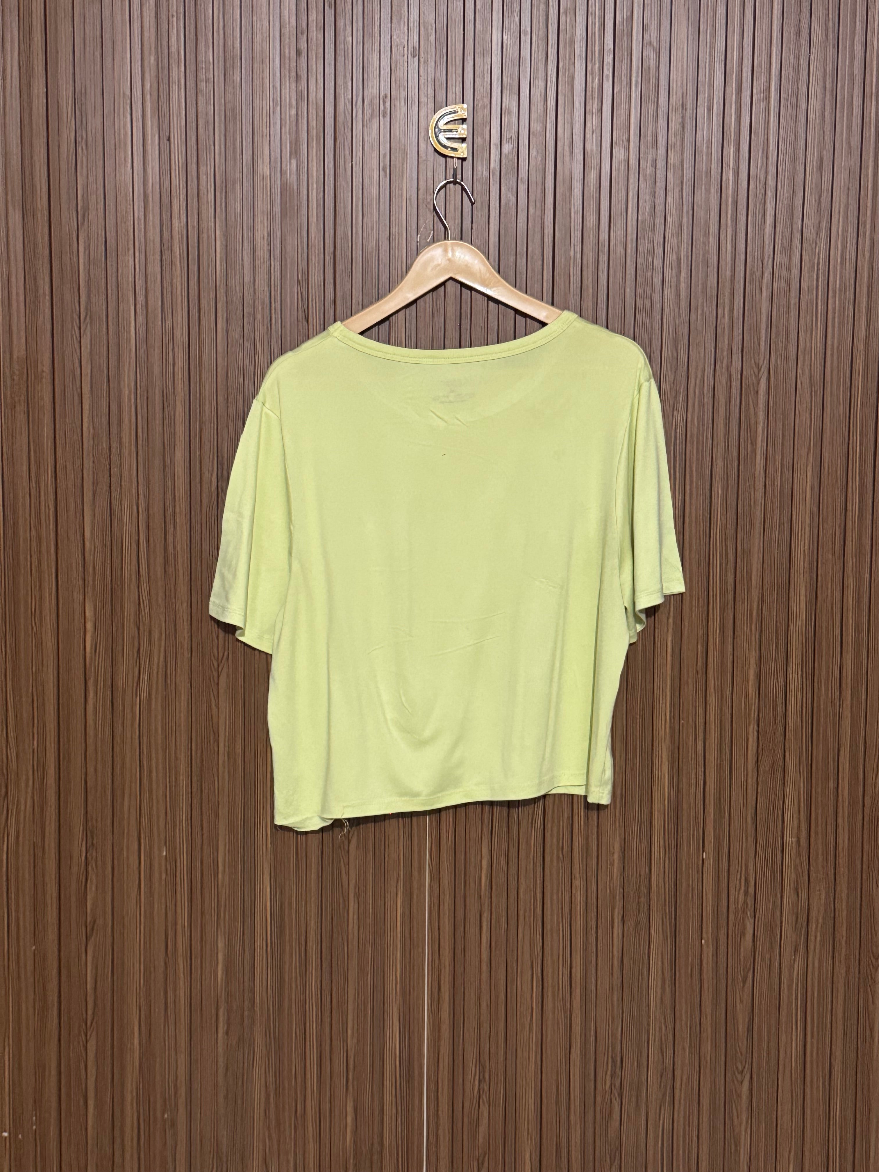 Chest 22 Length 20 Light Yellow