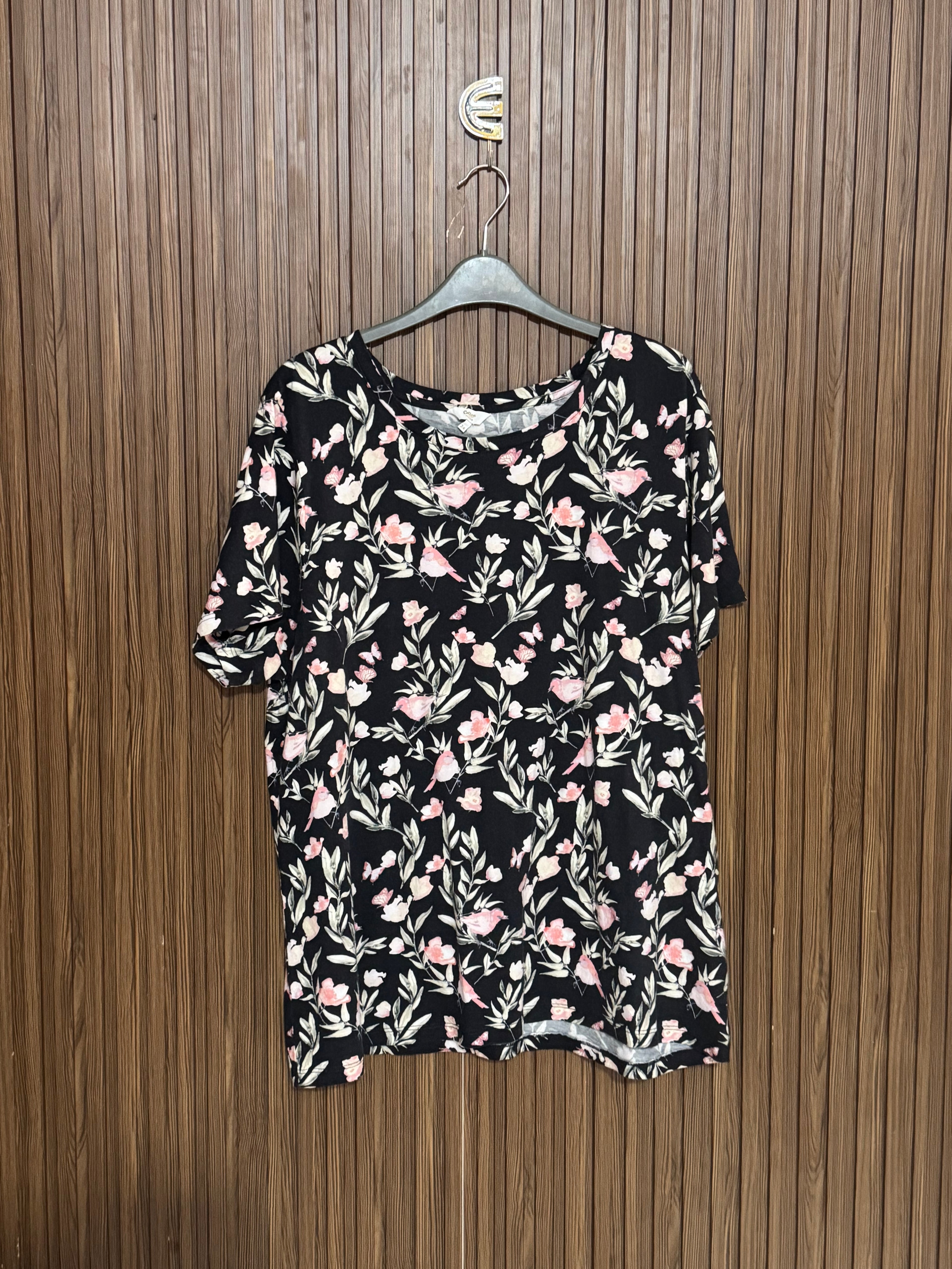 Chest 22 Length 27 Simple Graphic Shirt